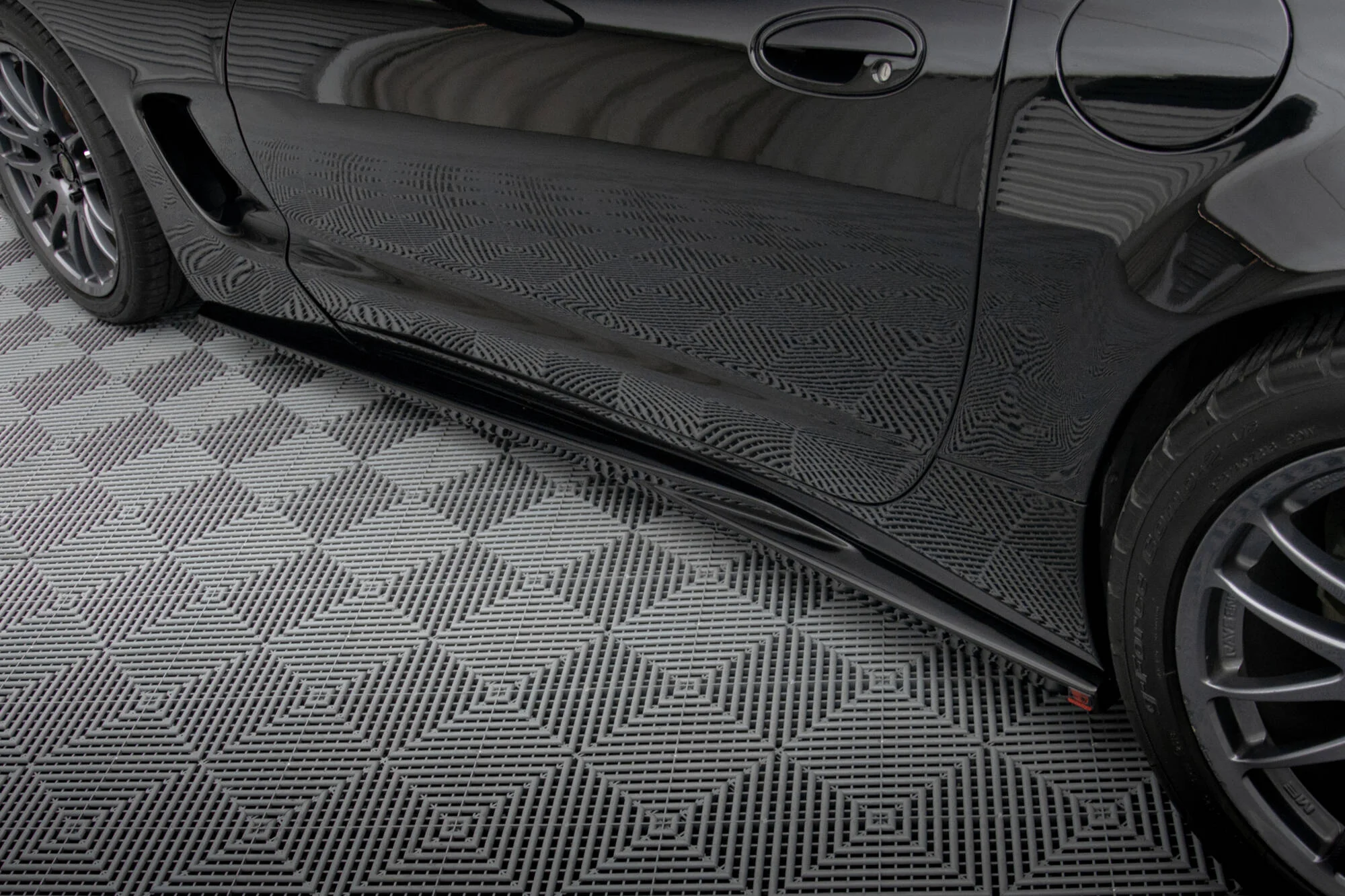 SIDE SKIRTS DIFFUSERS CHEVROLET CORVETTE C5 - Image 4