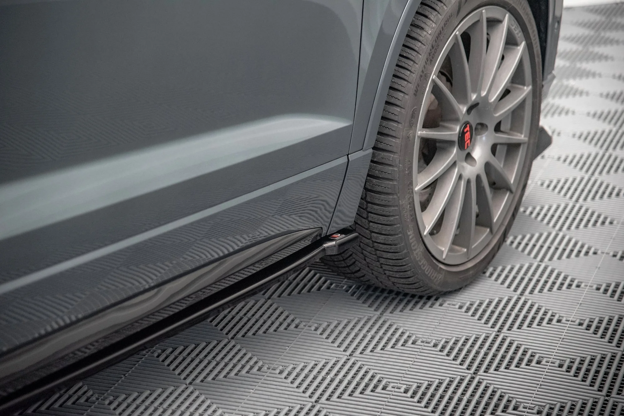 SIDE SKIRTS DIFFUSERS CUPRA ATECA - Image 4