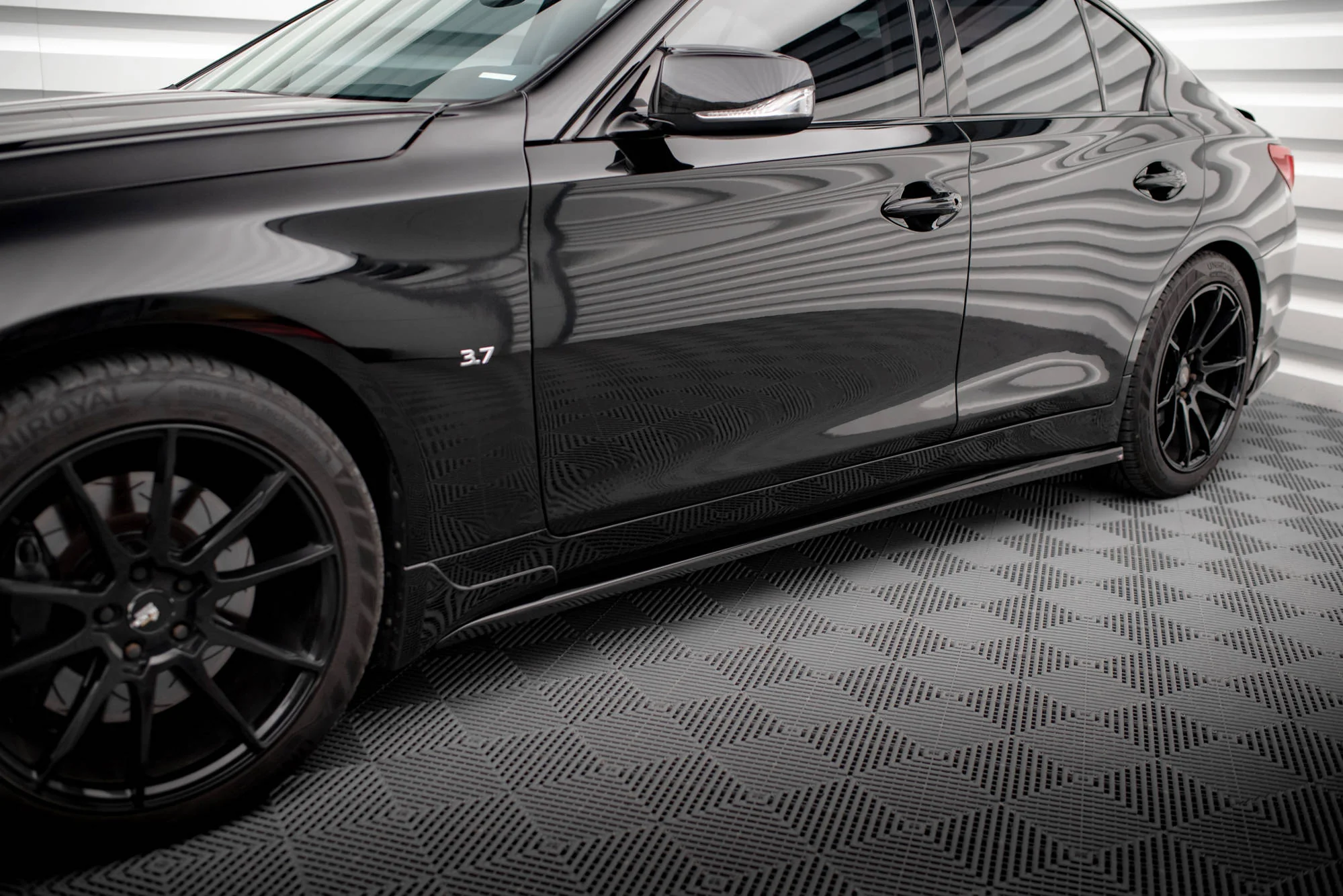 SIDE SKIRTS DIFFUSERS INFINITI Q50 S MK1 - Image 3