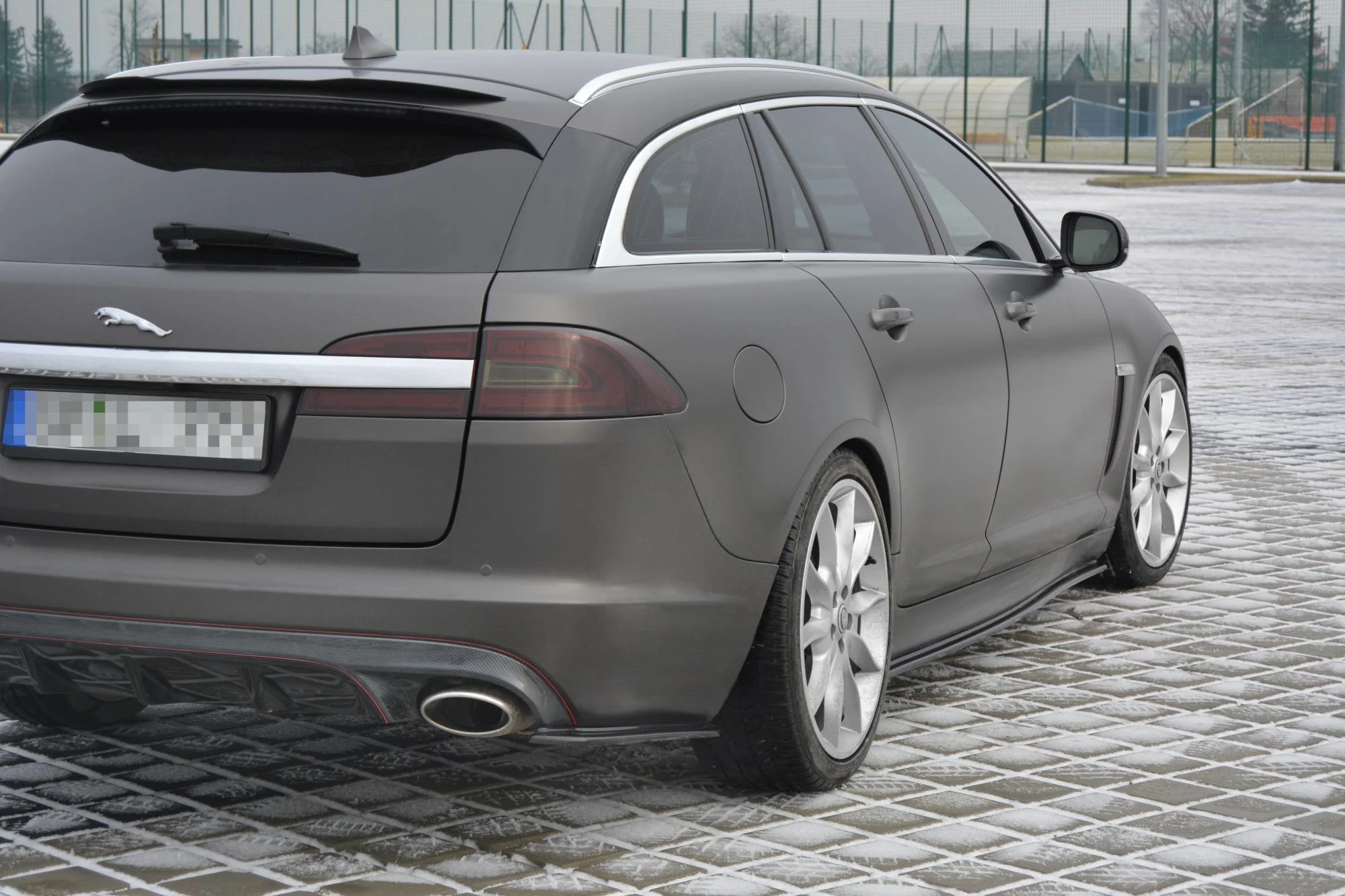 SIDE SKIRTS DIFFUSERS JAGUAR XF (X250) MK1 SPORTBRAKE S-PACK - Image 3