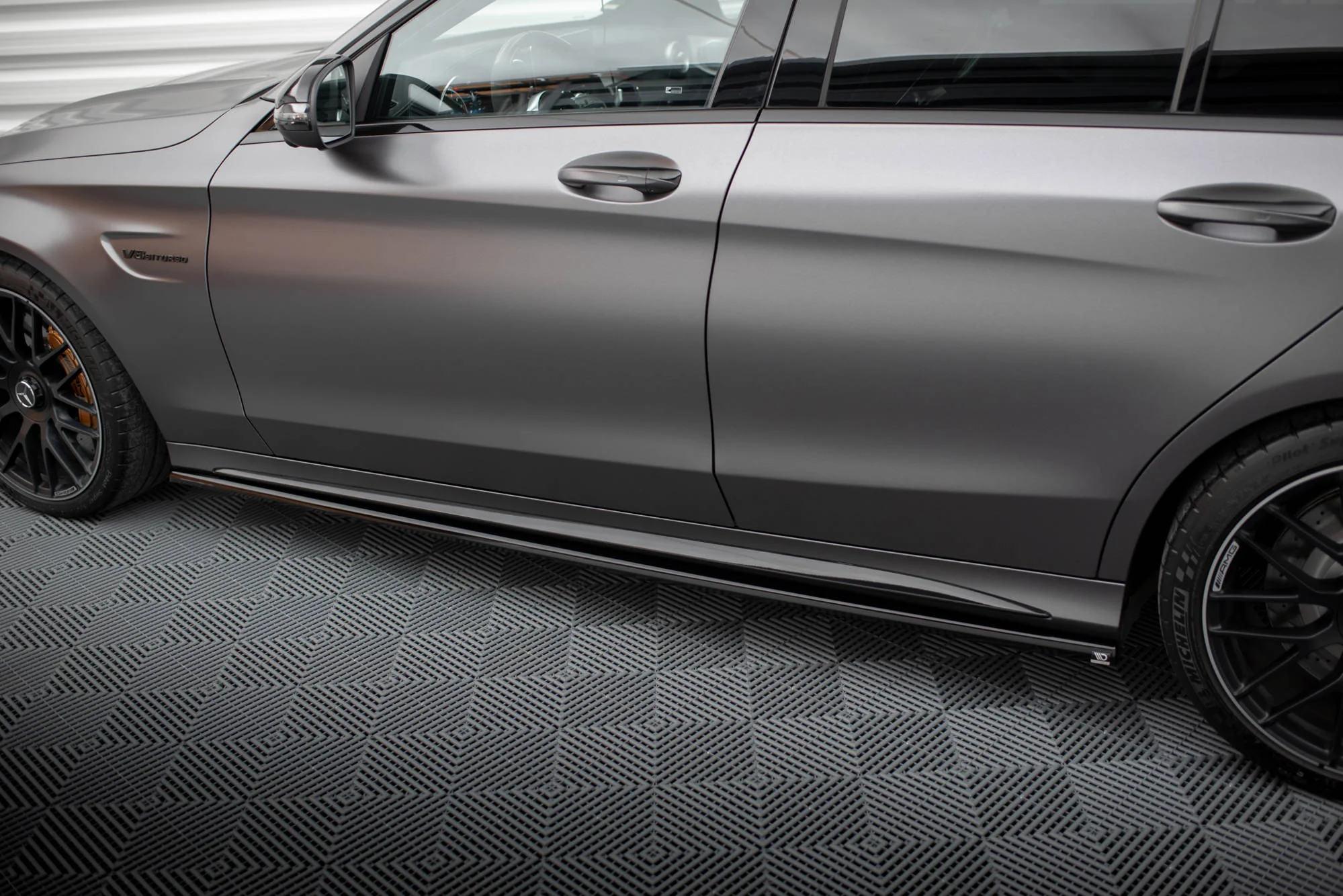 Side Skirts Diffusers Mercedes-AMG C63 Sedan / Estate W205 Facelift - Image 4