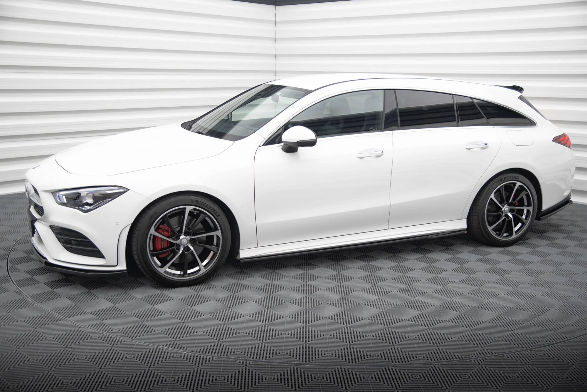 SIDE SKIRTS DIFFUSERS MERCEDES-BENZ CLA AMG-LINE C118 - Image 3