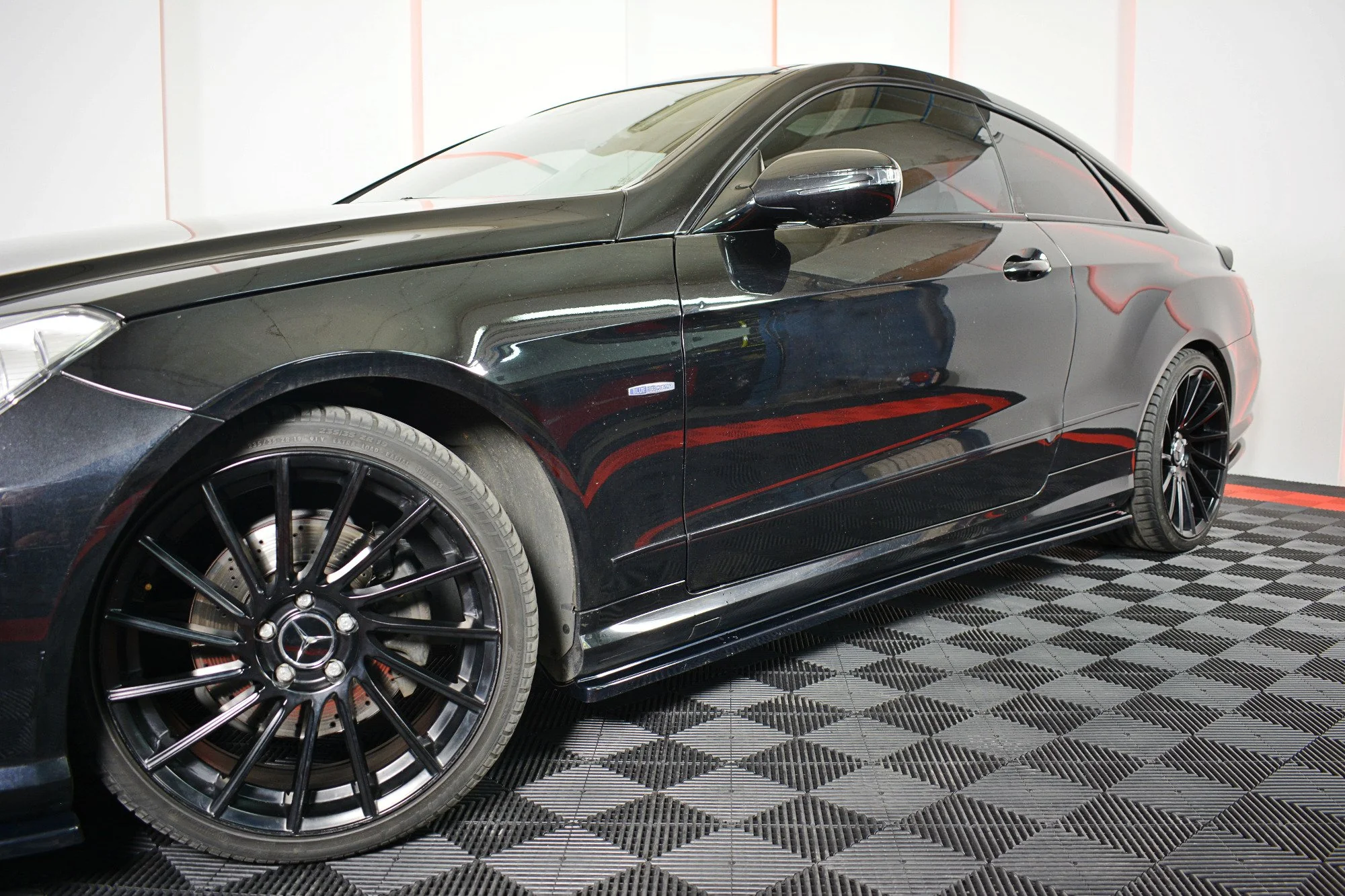 SIDE SKIRTS DIFFUSERS MERCEDES-BENZ E-CLASS W207 COUPE AMG-LINE - Image 2