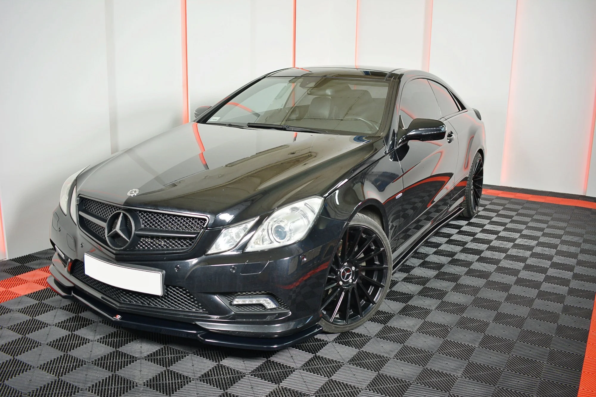SIDE SKIRTS DIFFUSERS MERCEDES-BENZ E-CLASS W207 COUPE AMG-LINE - Image 3