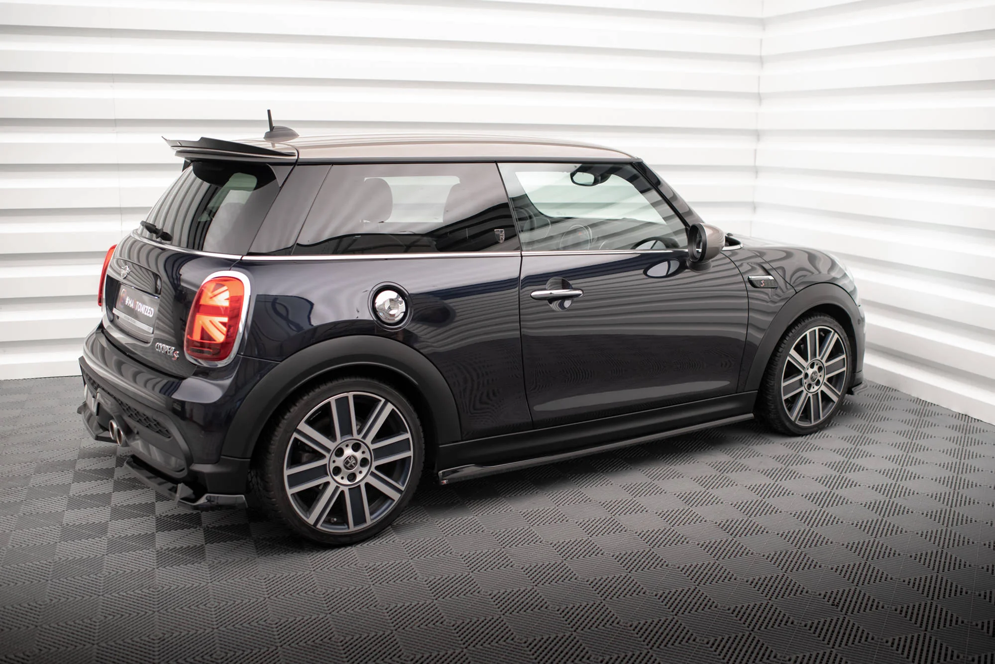 SIDE SKIRTS DIFFUSERS MINI COOPER S F56 FACELIFT - Image 2