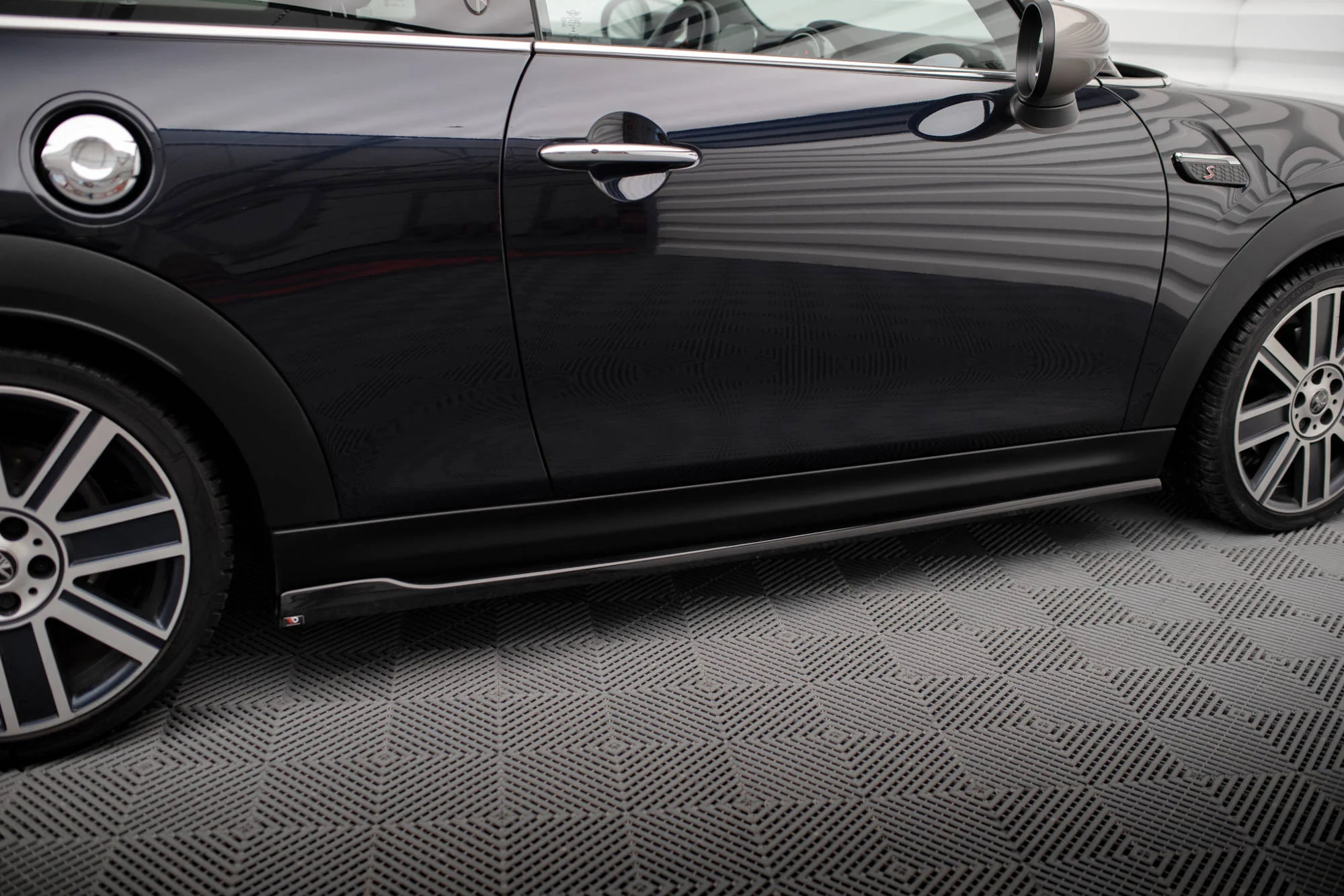 SIDE SKIRTS DIFFUSERS MINI COOPER S F56 FACELIFT - Image 4