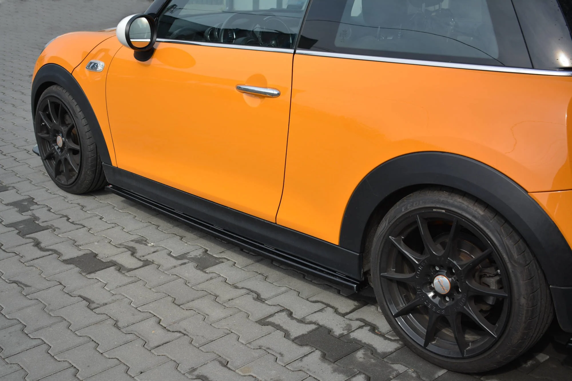 SIDE SKIRTS DIFFUSERS MINI COOPER S MK3 PREFACE 3-DOOR (F56) - Image 2
