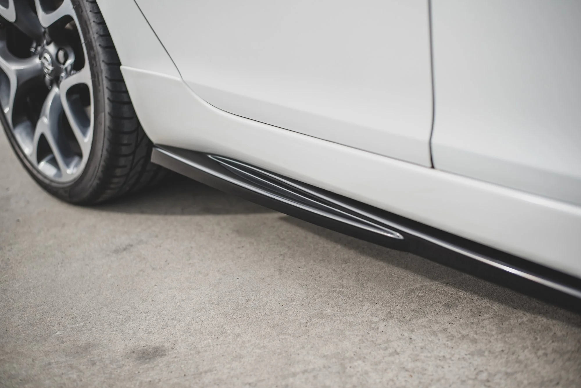 SIDE SKIRTS DIFFUSERS BUICK REGAL GS / OPEL INSIGNIA MK. 1 OPC FACELIFT - Image 4