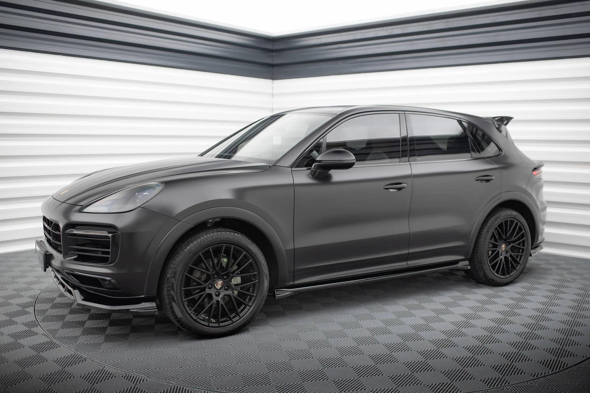 SIDE SKIRTS DIFFUSERS PORSCHE CAYENNE SPORT DESIGN MK3 - Image 2