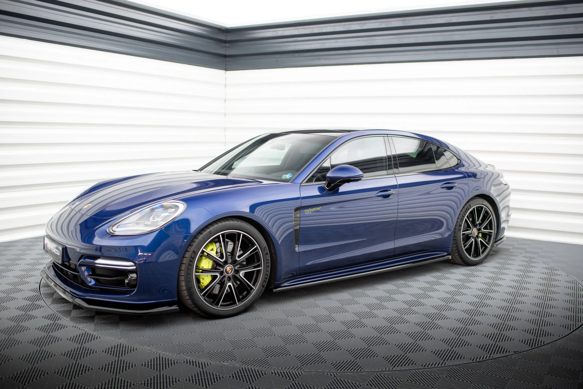 SIDE SKIRTS DIFFUSERS PORSCHE PANAMERA E-HYBRID 971 FACELIFT - Image 2
