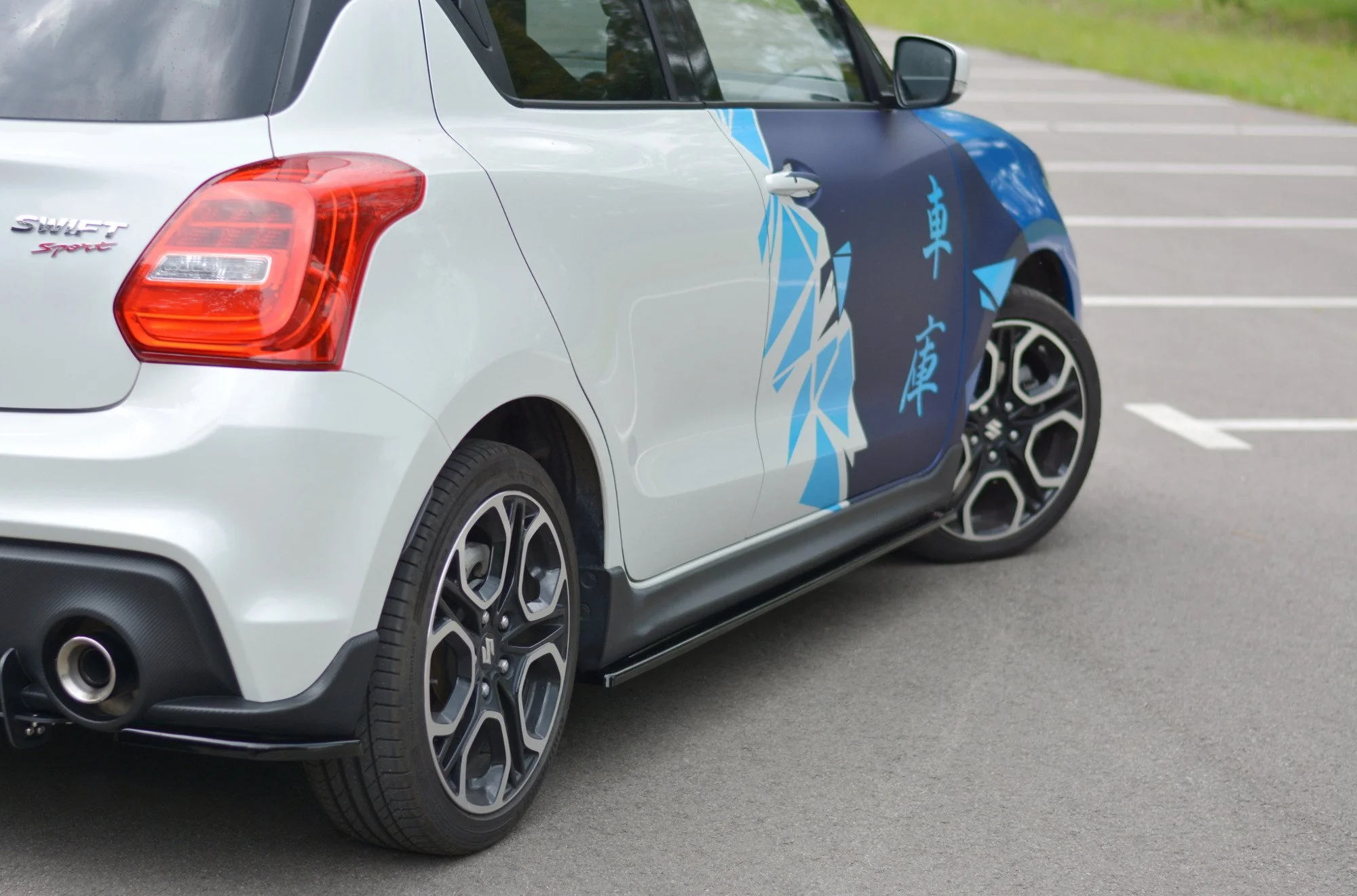 SIDE SKIRTS DIFFUSERS SUZUKI SWIFT 6 SPORT - Image 3