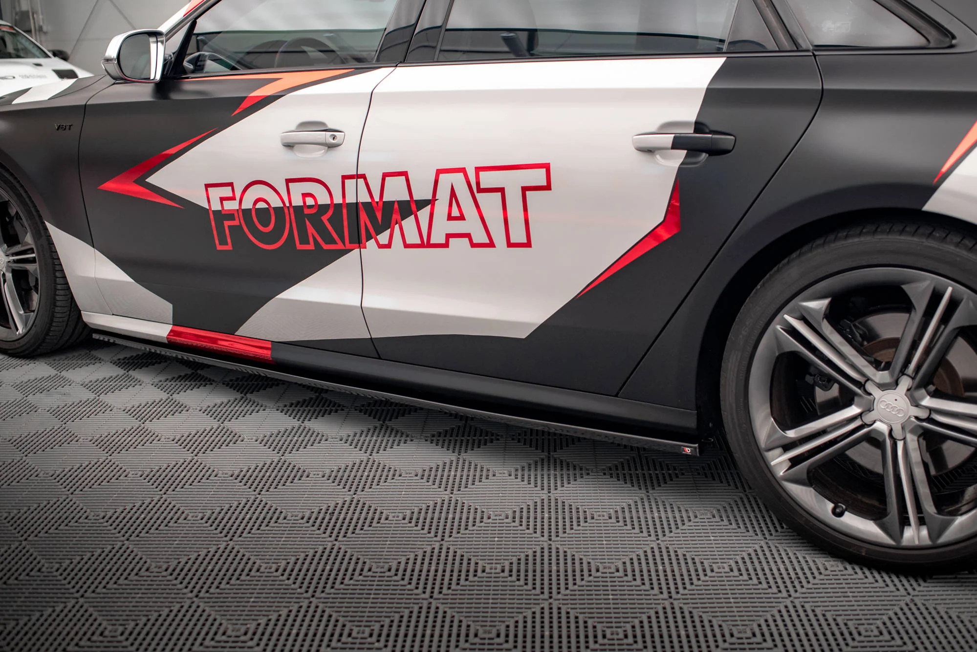 SIDE SKIRTS DIFFUSERS V.1 AUDI S8 D4 - Image 3