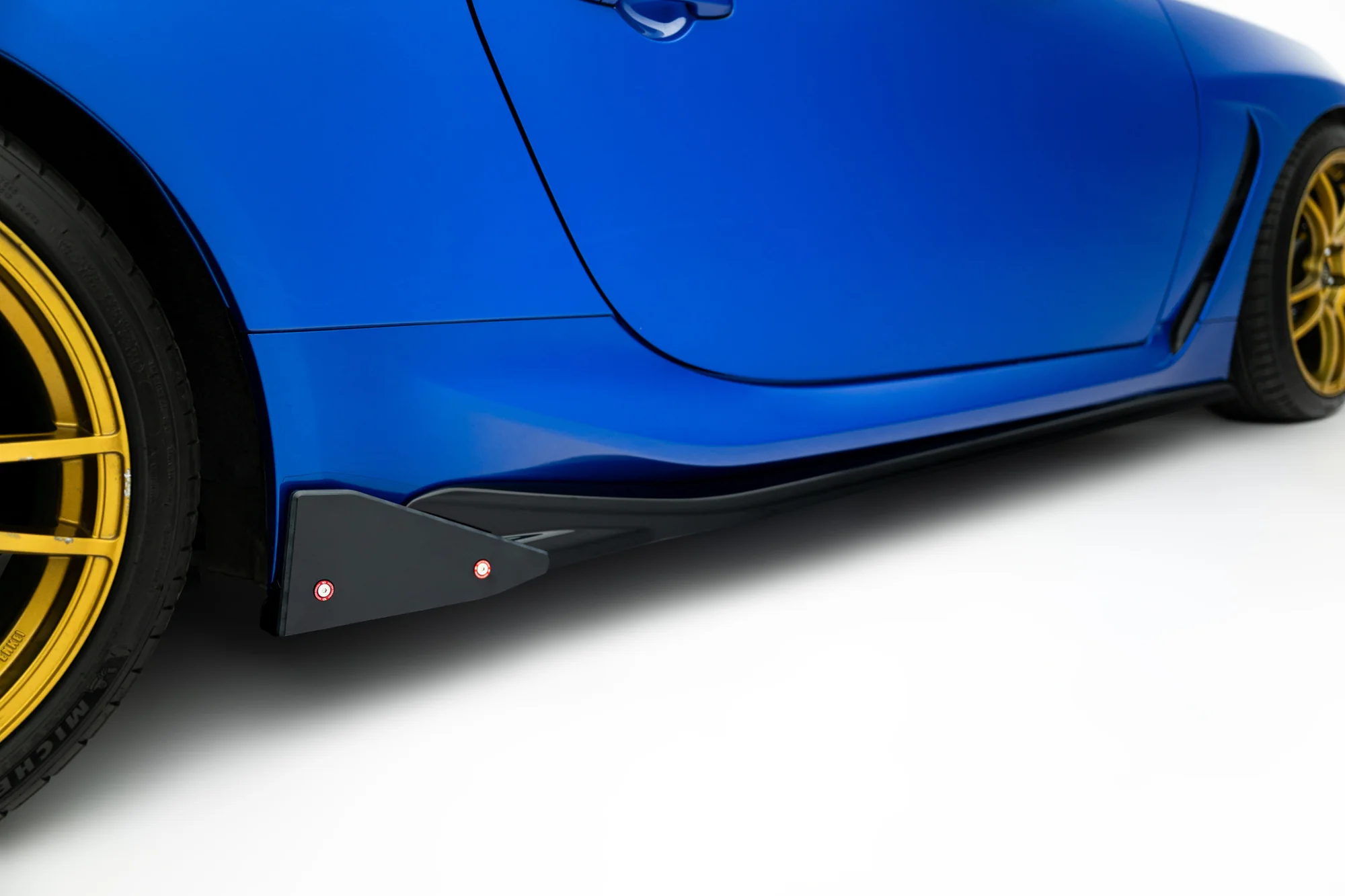 SIDE SKIRTS DIFFUSERS V.1 + FLAPS TOYOTA GR86 MK1 / BRZ MK2 - Image 5