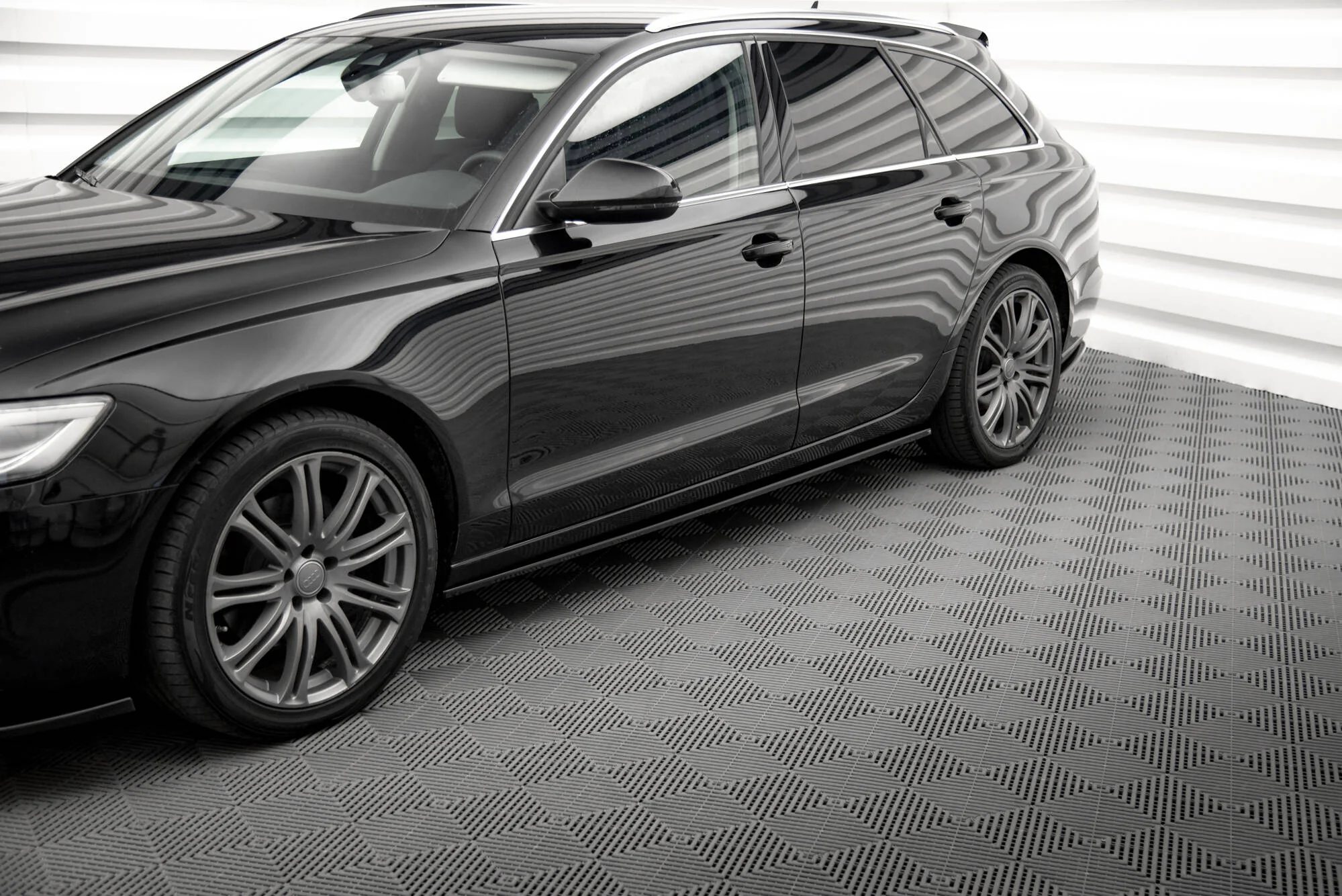 Side Skirts Diffusers V.2 Audi A6 C7 - Image 3