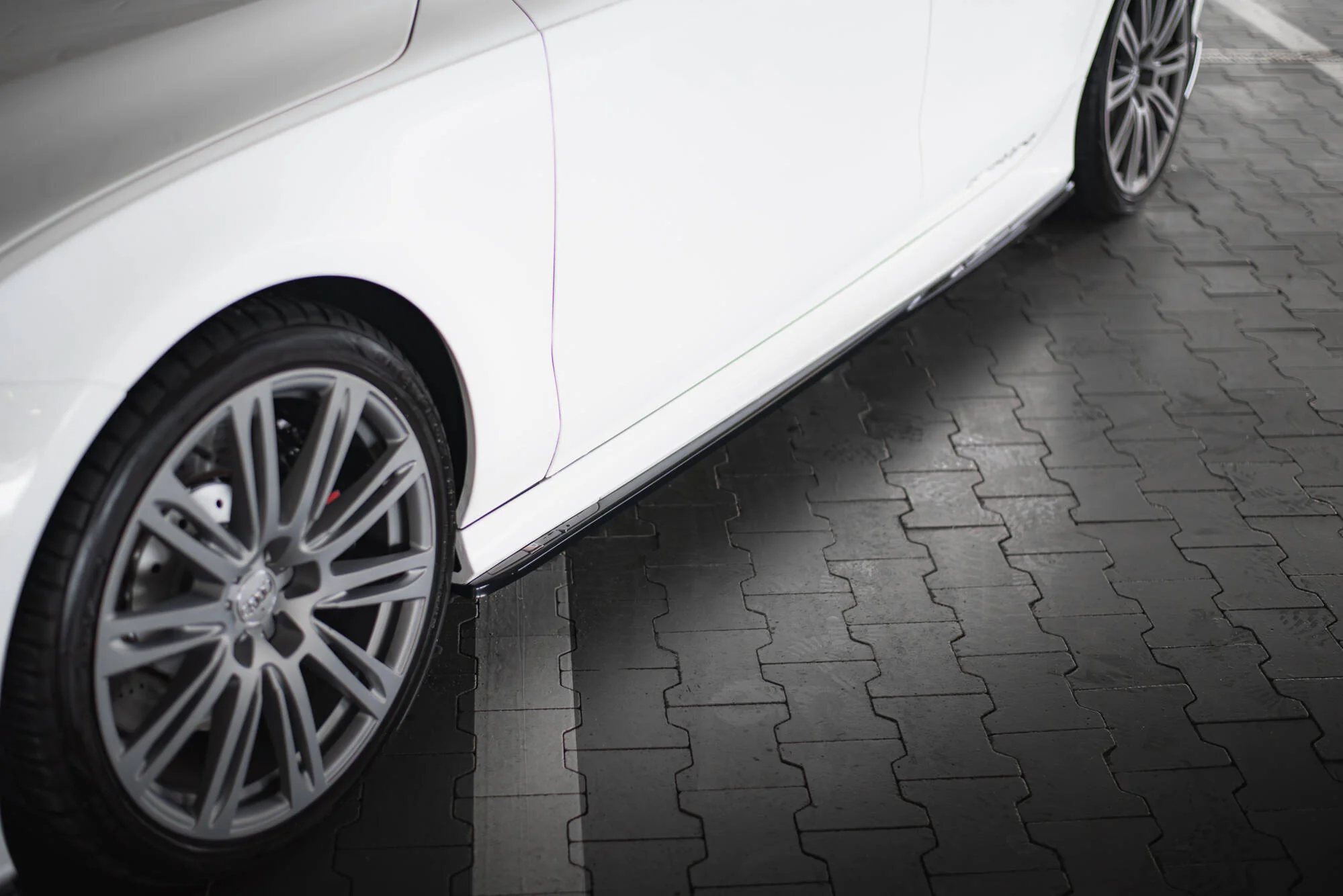 Side Skirts Diffusers V.2 Audi RS7 C7 - Image 2