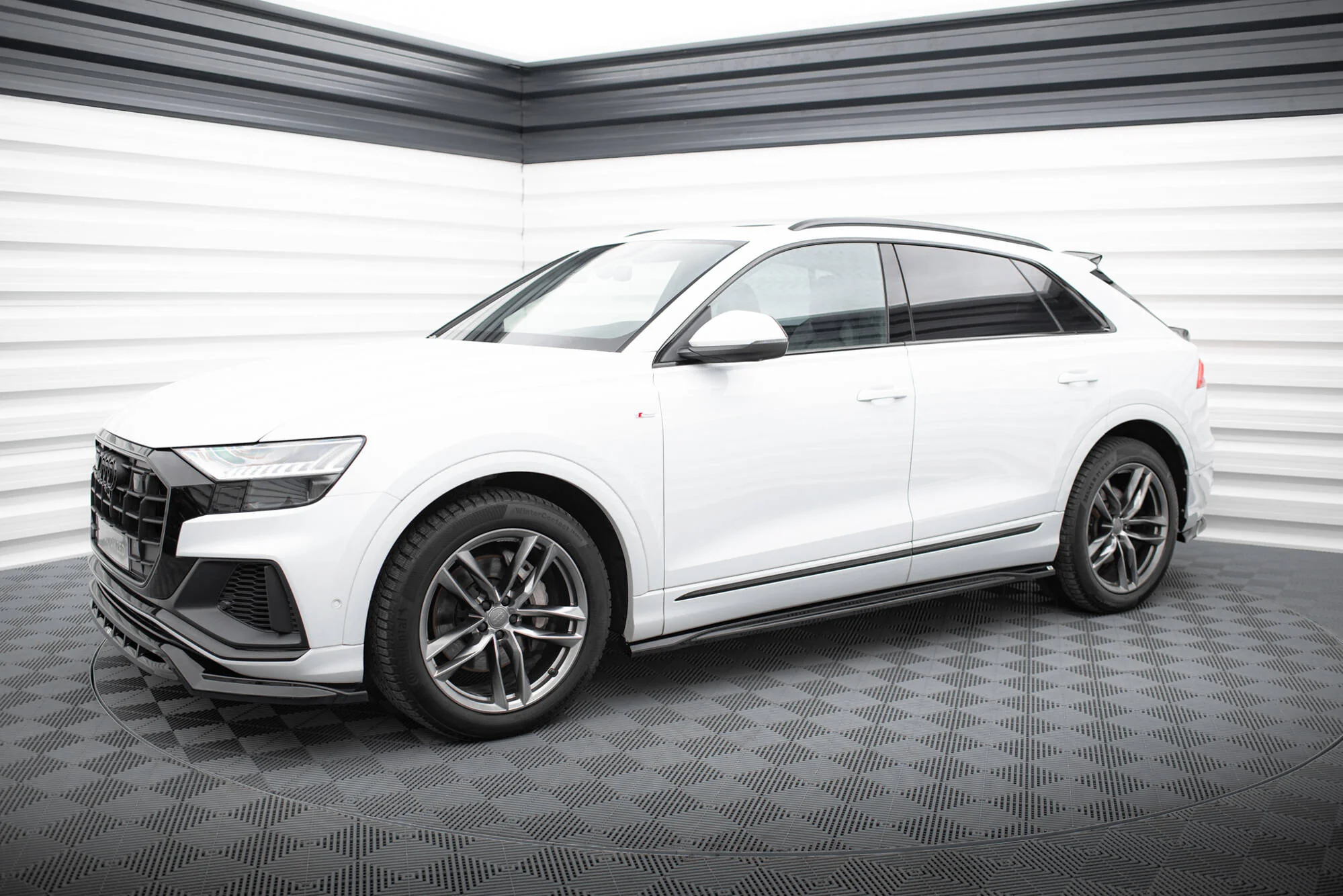 SIDE SKIRTS DIFFUSERS V.2 AUDI SQ8 / Q8 S-LINE MK1 - Image 2