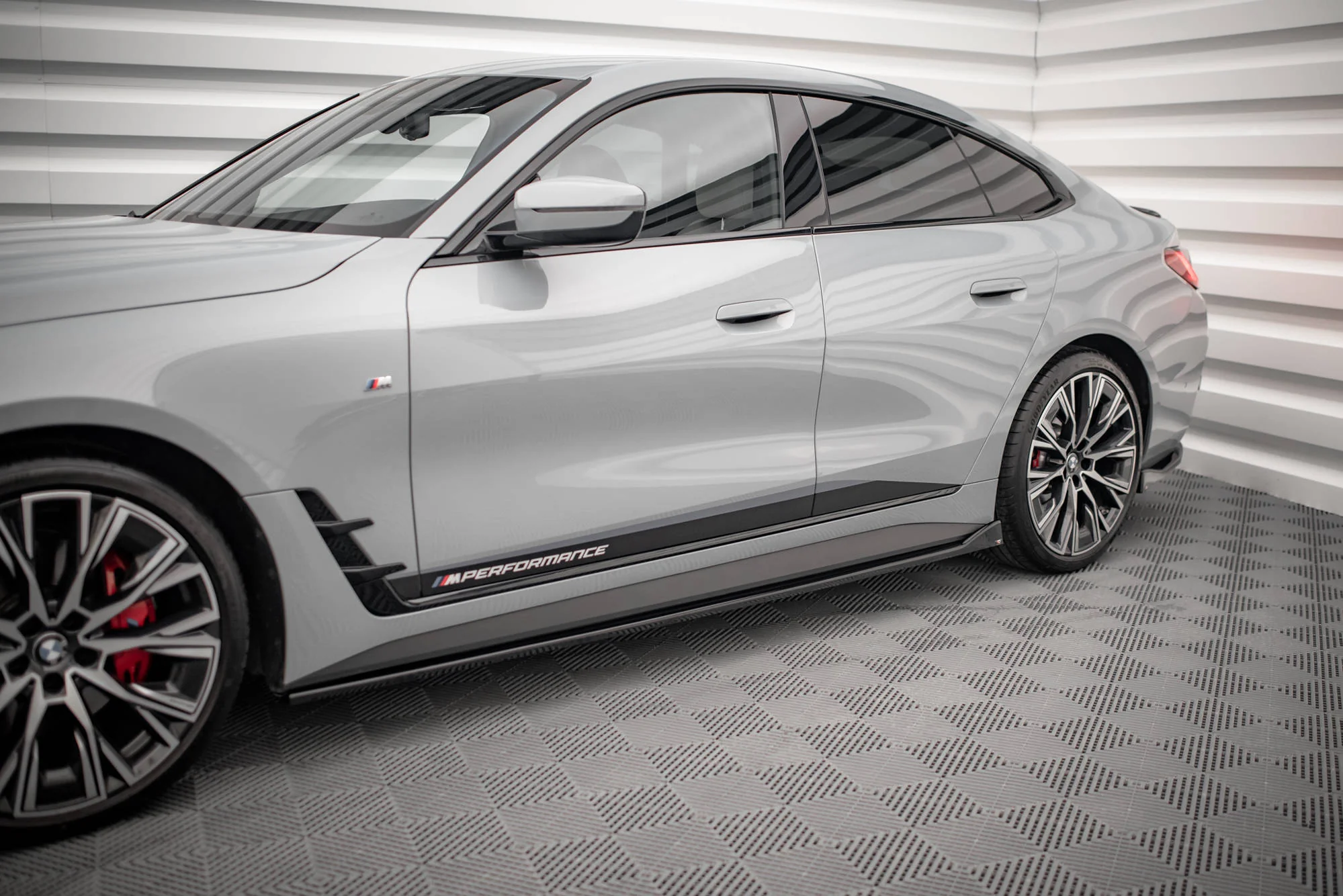 SIDE SKIRTS DIFFUSERS V.2 BMW 4 GRAN COUPE M-PACK G26 - Image 2
