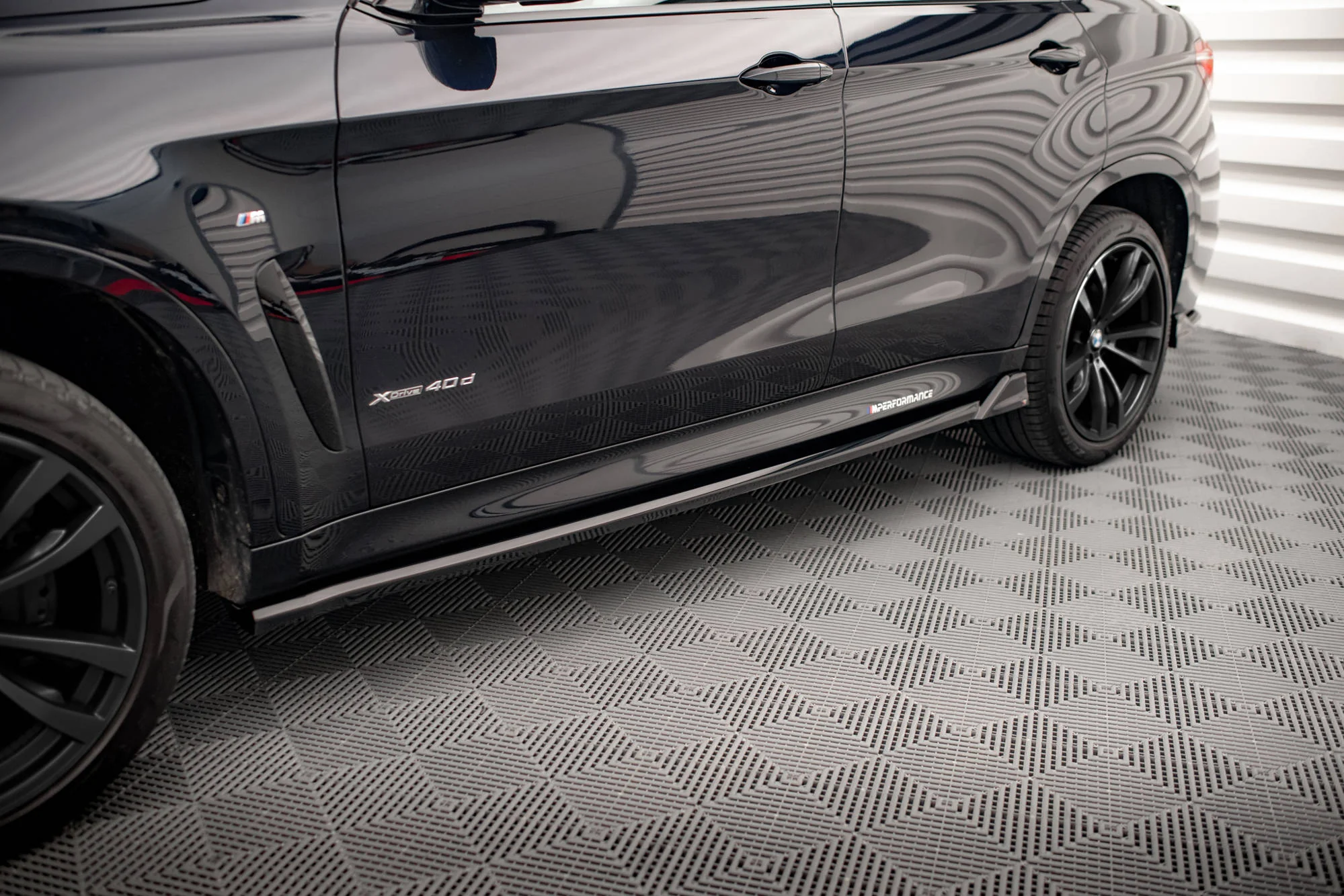 SIDE SKIRTS DIFFUSERS V.2 BMW X6 M-PACK F16 - Image 4