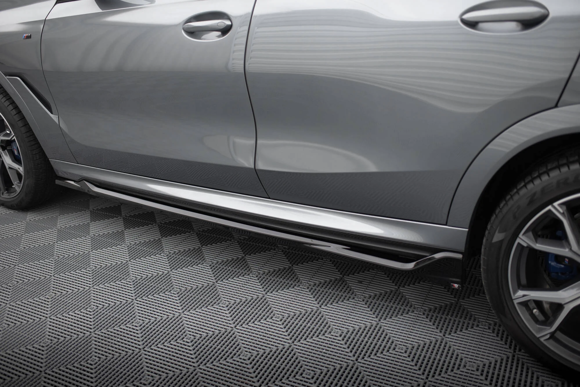 SIDE SKIRTS DIFFUSERS V.2 BMW X6 M-PACK G06 FACELIFT - Image 4