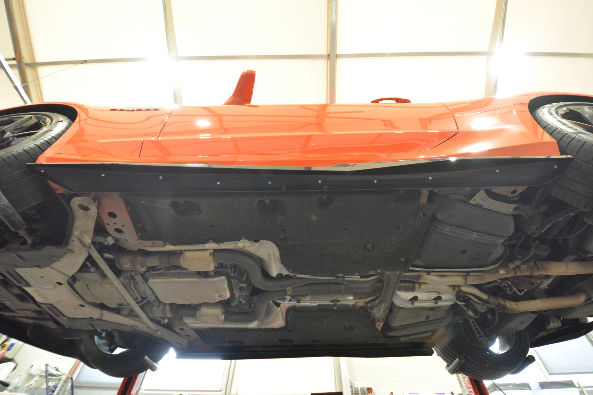 Side Skirts Diffusers V.2 Chevrolet Camaro SS Mk6 Facelift - Image 7