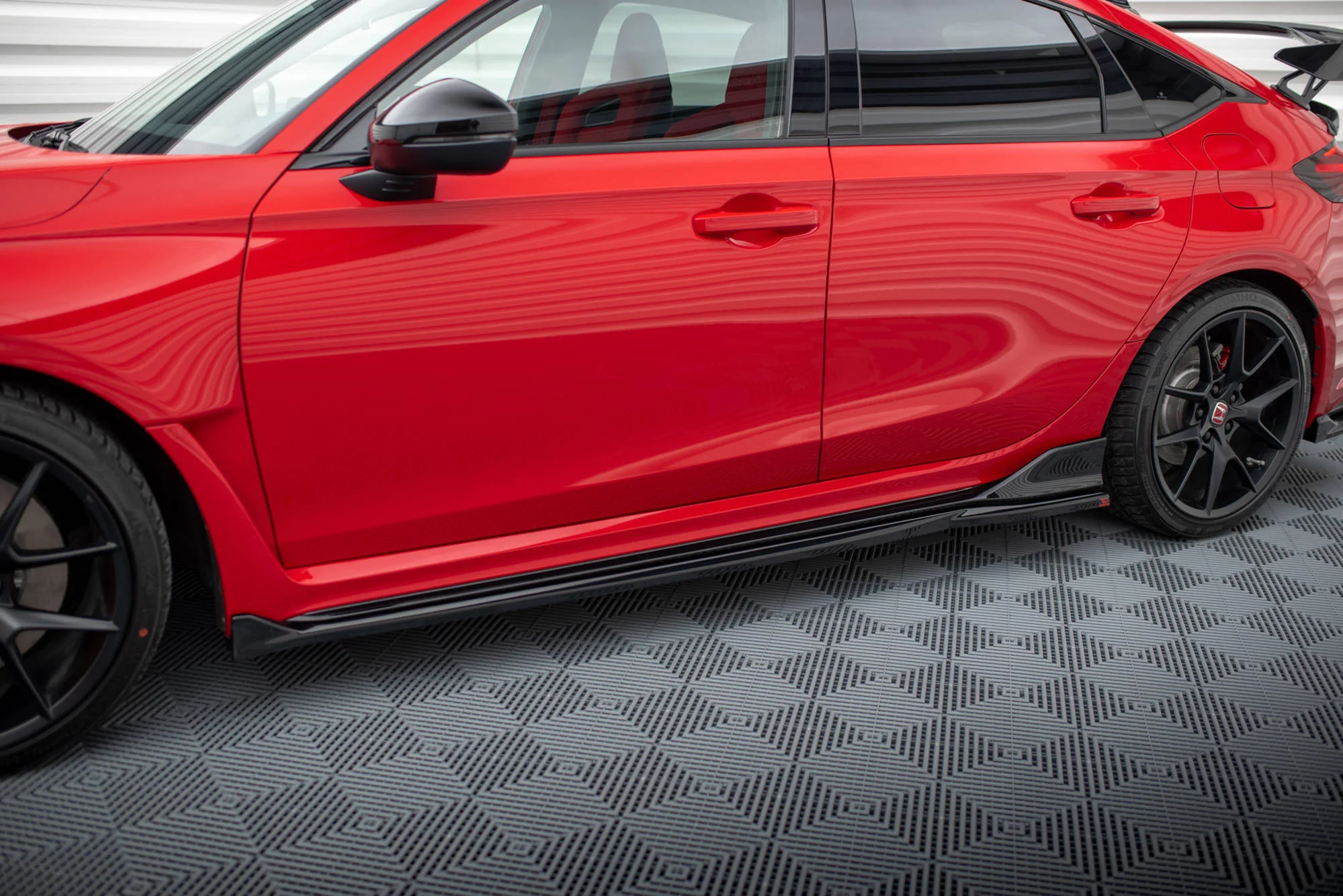 SIDE SKIRTS DIFFUSERS V.2 HONDA CIVIC TYPE-R MK 11 - Image 3