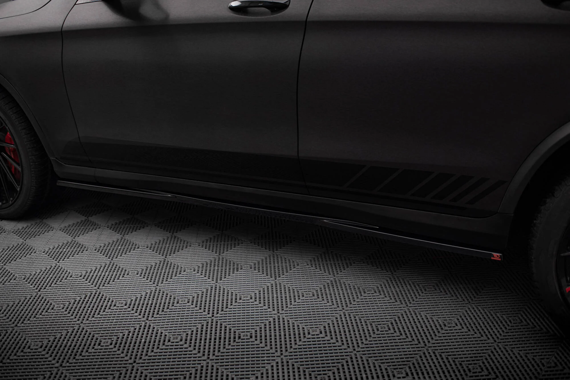 SIDE SKIRTS DIFFUSERS V.2 MERCEDES-BENZ GLC COUPE AMG-LINE C253 - Image 3