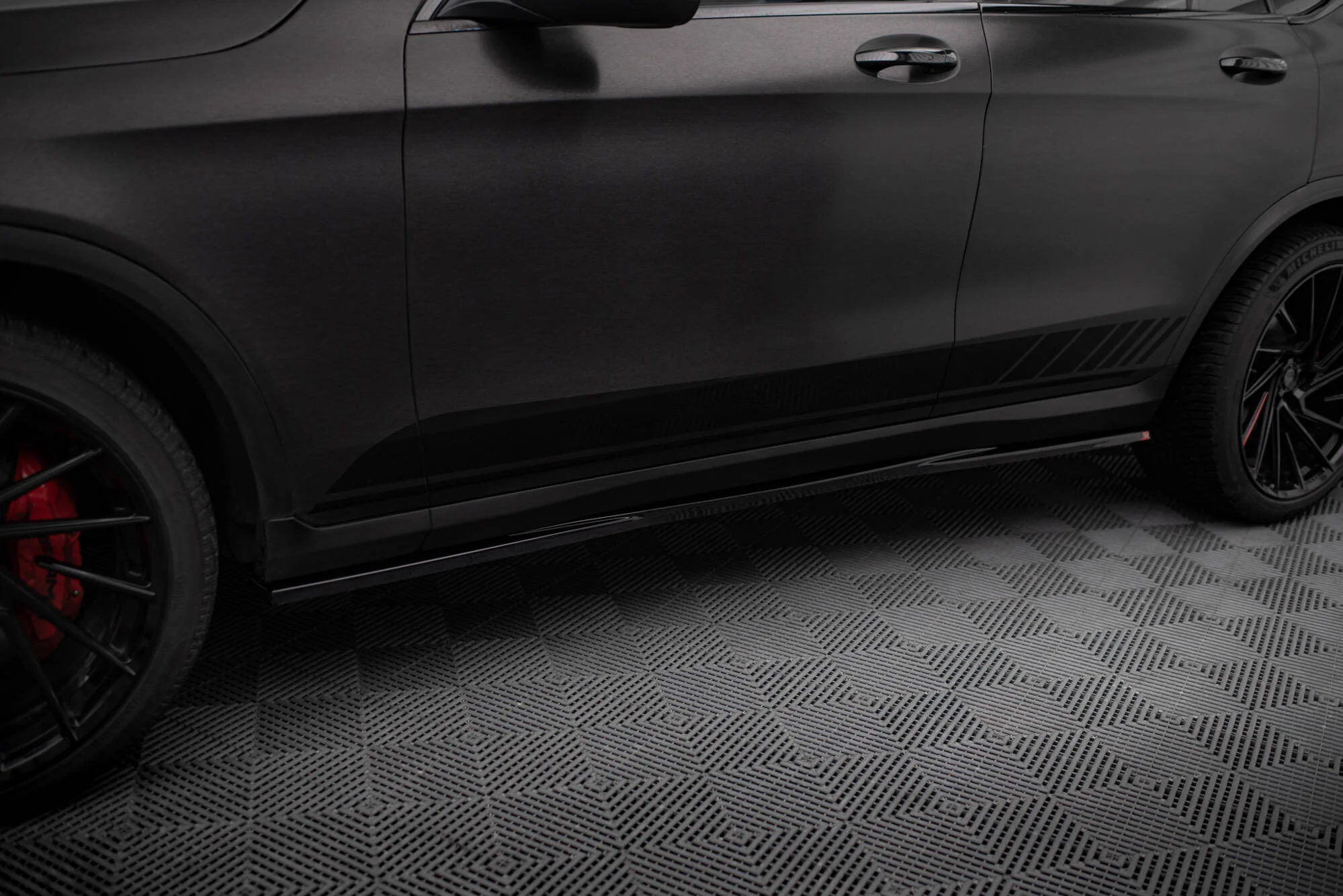 SIDE SKIRTS DIFFUSERS V.2 MERCEDES-BENZ GLC COUPE AMG-LINE C253 - Image 4