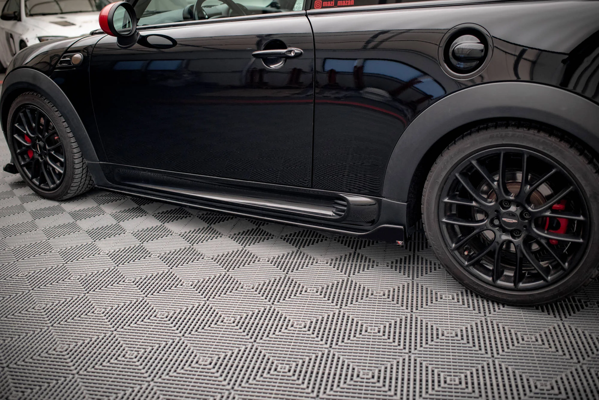 SIDE SKIRTS DIFFUSERS V.2 MINI COOPER JOHN COOPER WORKS R56 - Image 3