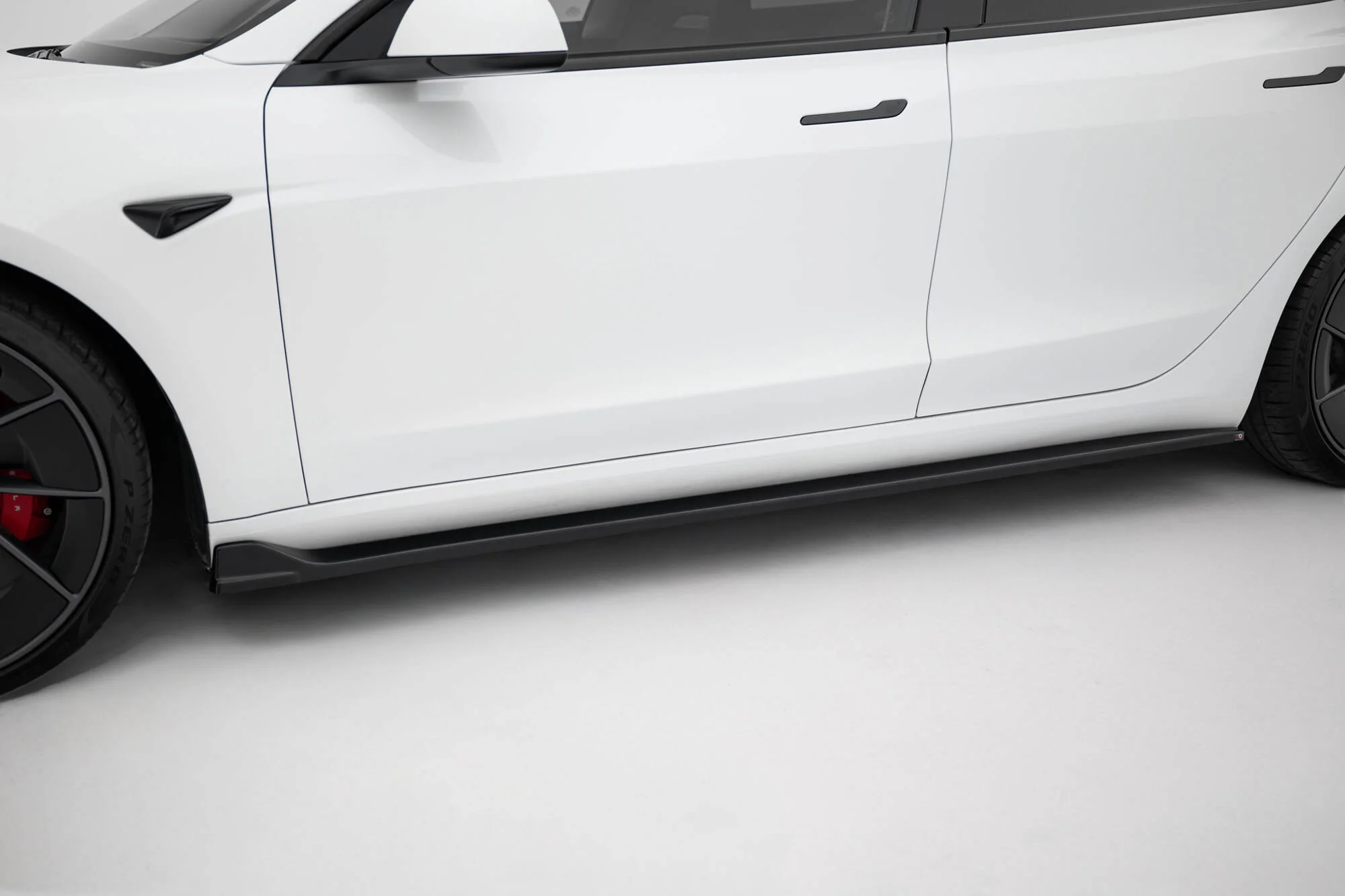 SIDE SKIRTS DIFFUSERS V.2 TESLA MODEL 3 - Image 6