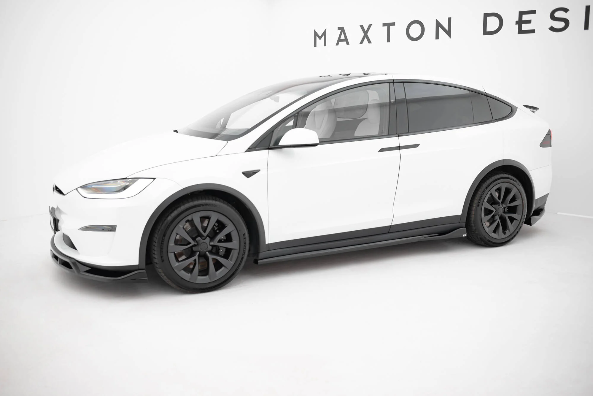 SIDE SKIRTS DIFFUSERS V.2 TESLA MODEL X MK1 FACELIFT - Image 2