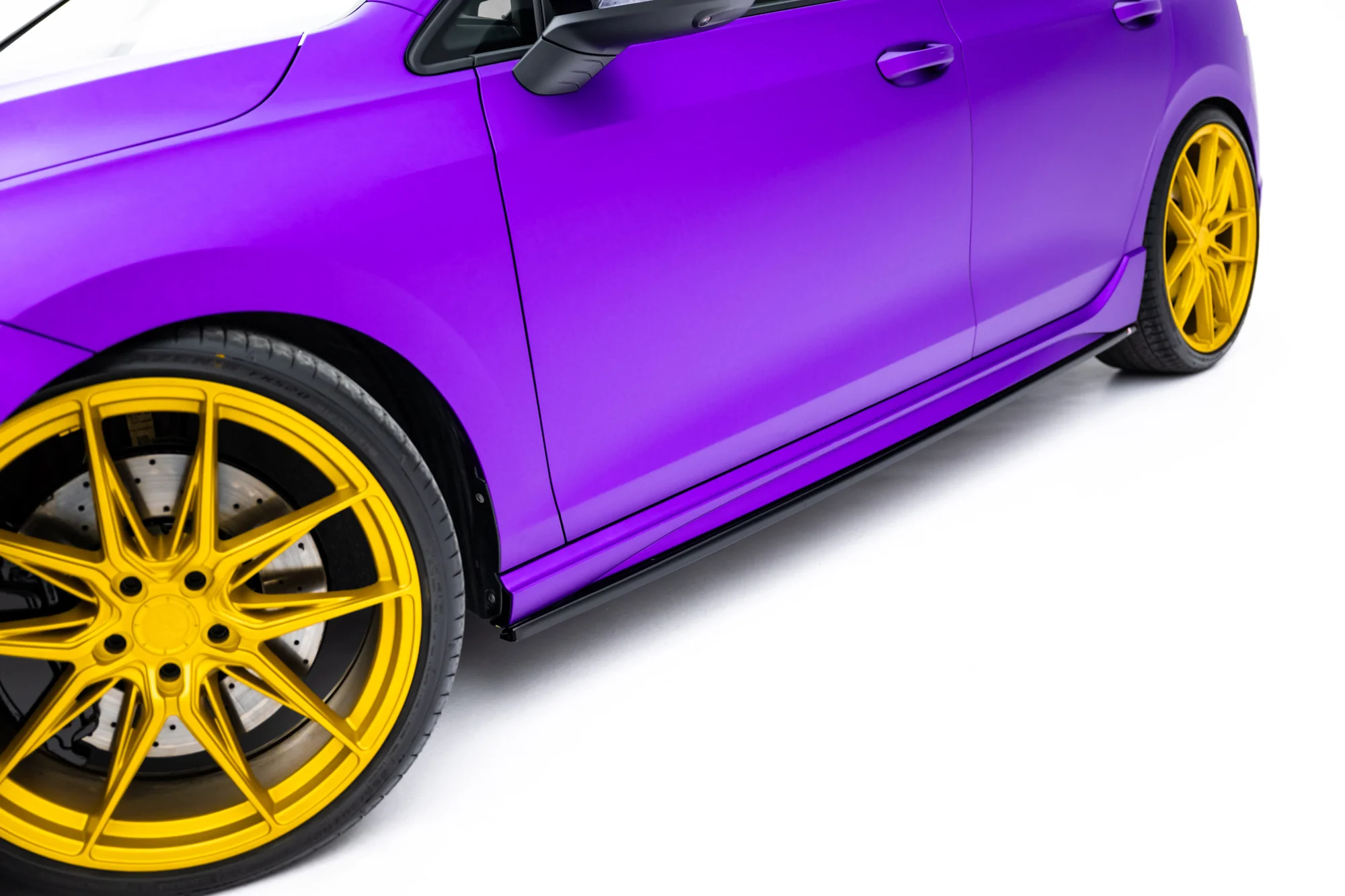 SIDE SKIRTS DIFFUSERS V.3 VOLKSWAGEN GOLF R MK8 - Image 2