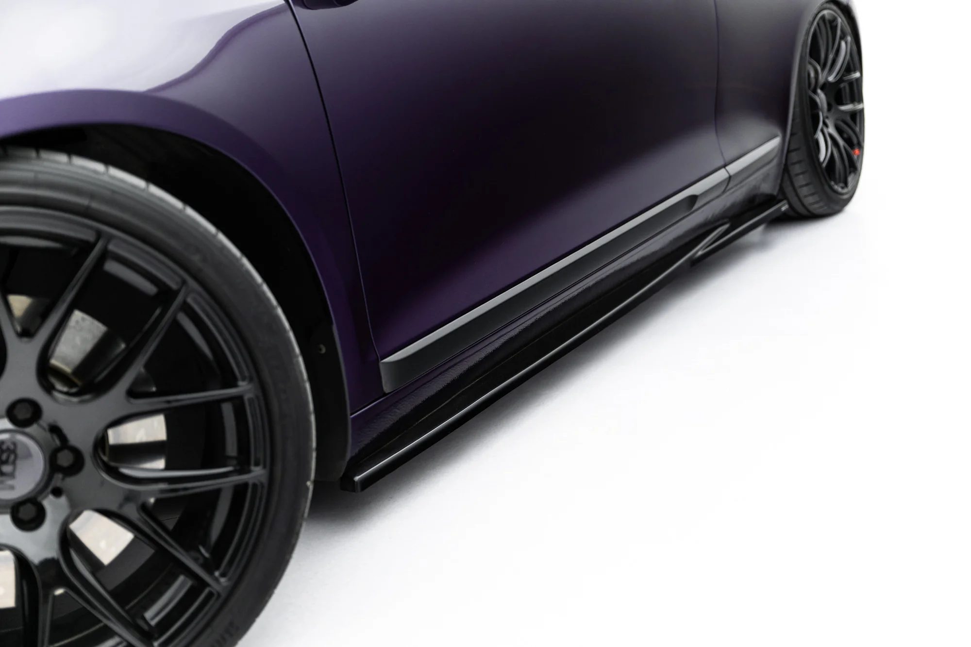 SIDE SKIRTS DIFFUSERS VOLKSWAGEN SCIROCCO MK3 - Image 4