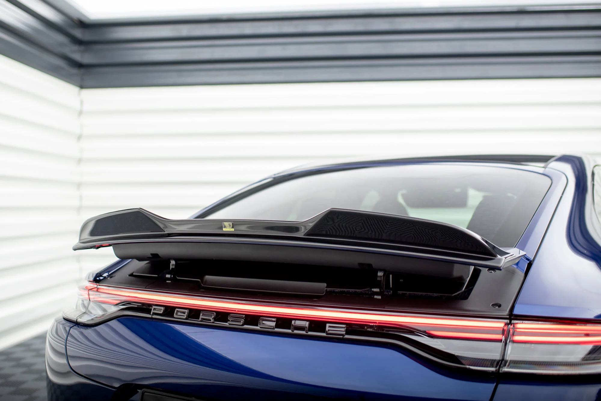 SPOILER CAP 3D PORSCHE PANAMERA E-HYBRID 971 FACELIFT - Image 5