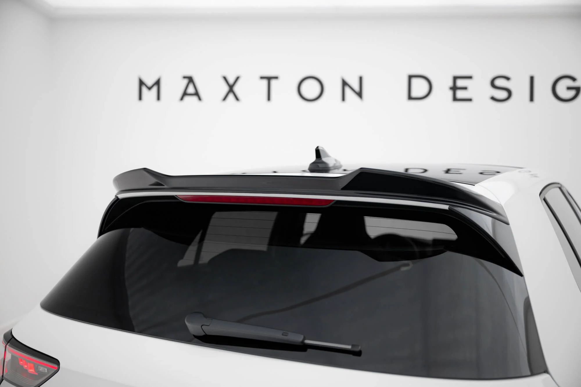 SPOILER CAP 3D VOLKSWAGEN GOLF GTI / R MK8 - Image 2