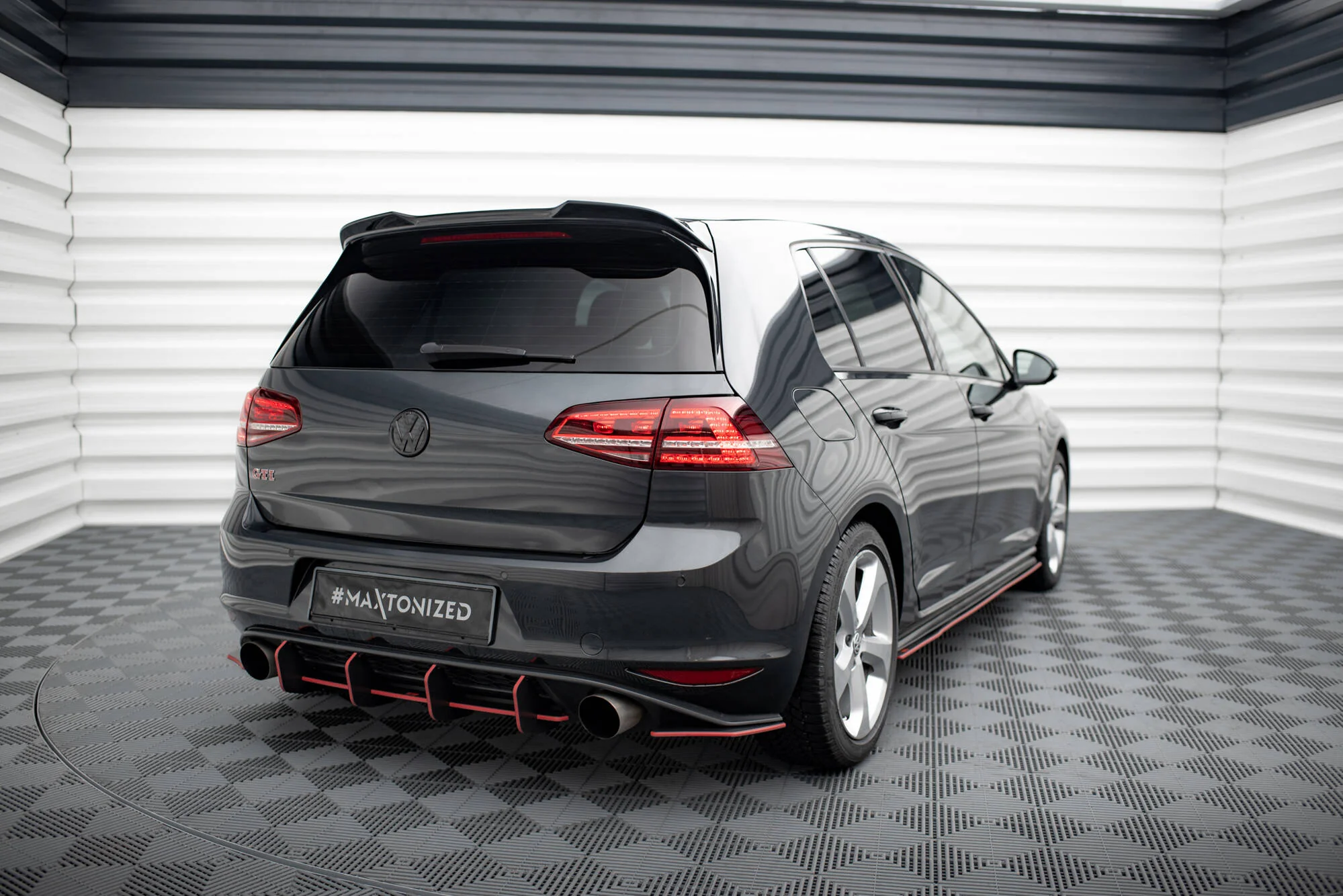 SPOILER CAP 3D VOLKSWAGEN GOLF R / R-LINE / GTI MK7 - Image 2