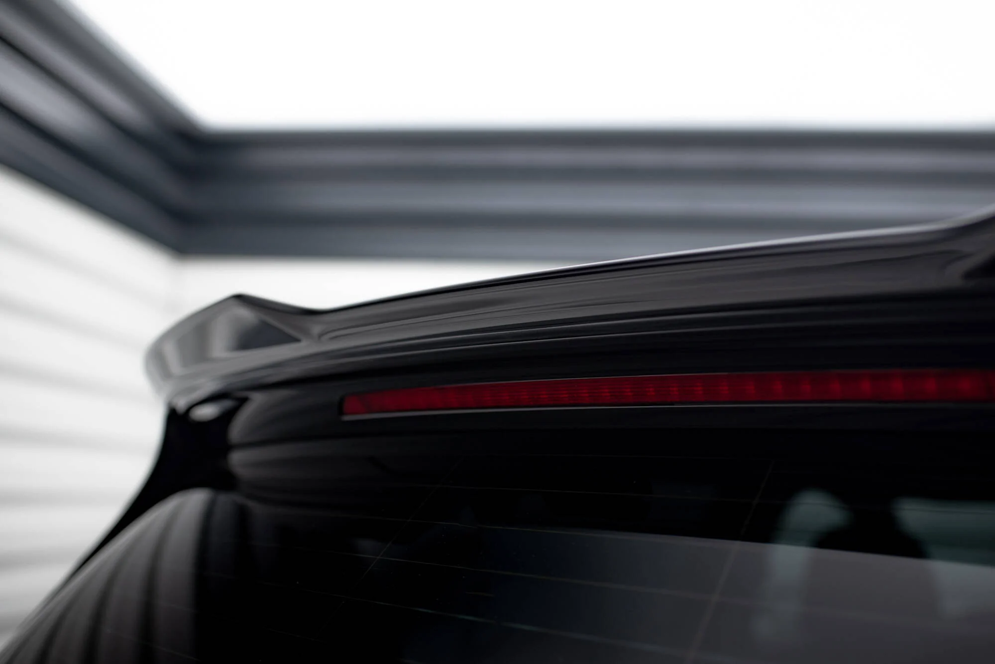 SPOILER CAP 3D VOLKSWAGEN GOLF R / R-LINE / GTI MK7 - Image 4