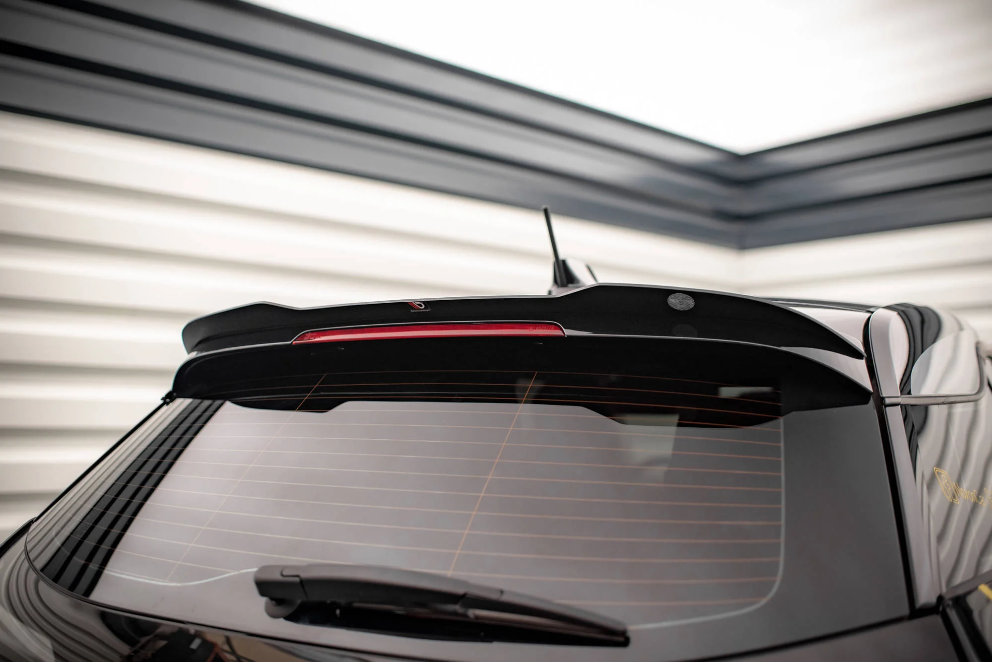 SPOILER CAP BMW I3 MK1 FACELIFT - Image 2