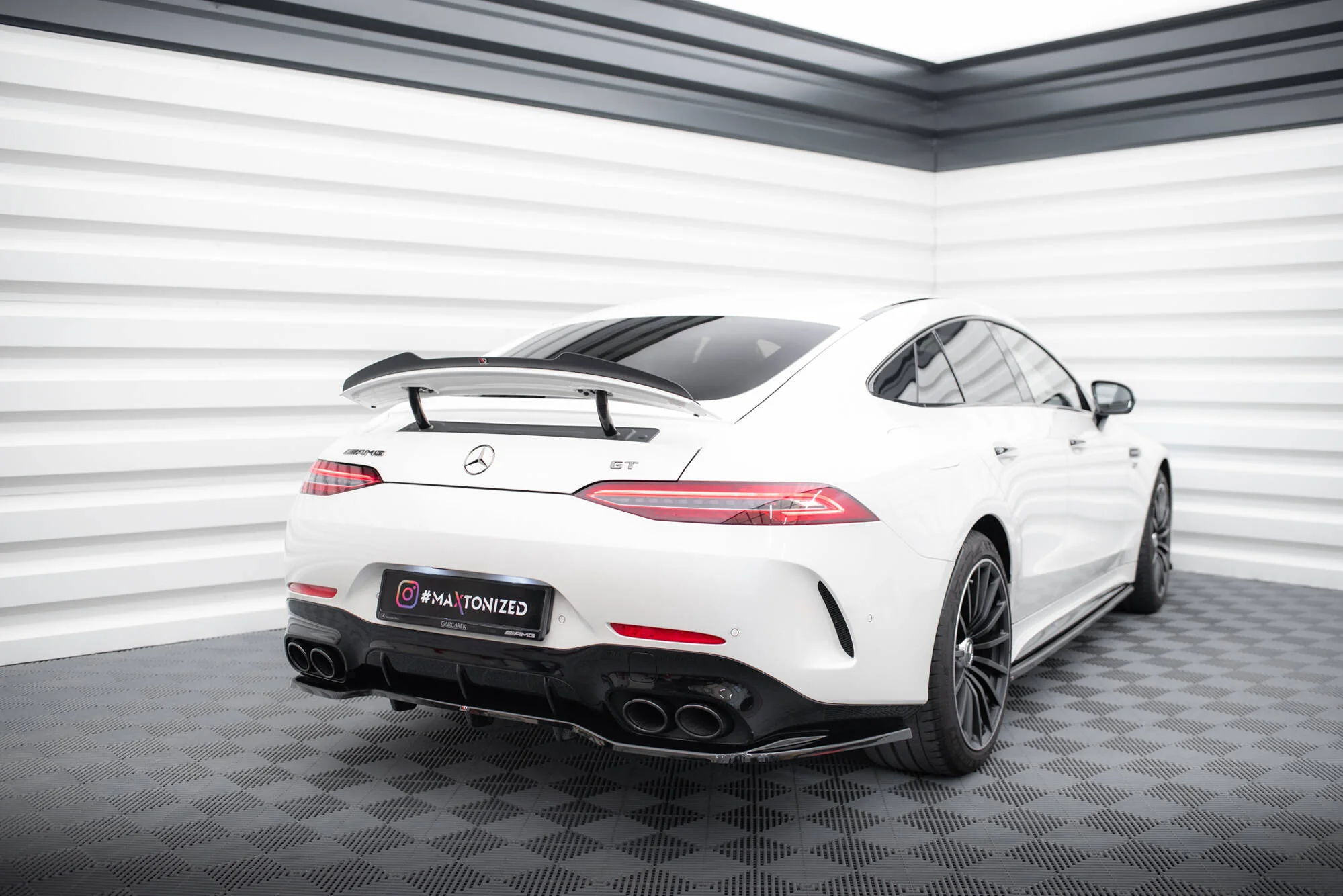 SPOILER CAP MERCEDES-AMG GT 53 4 DOOR-COUPE - Image 2