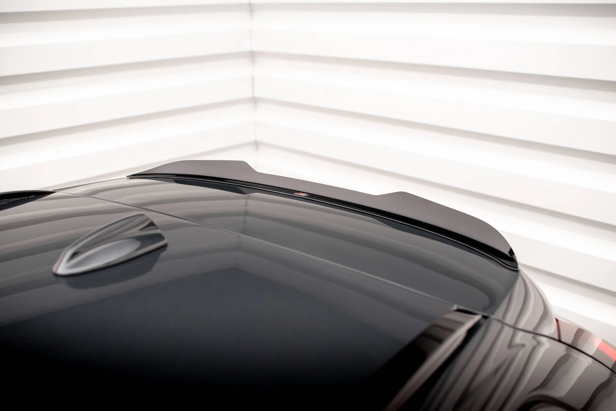 SPOILER CAP VOLVO V90 R-DESIGN MK2 - Image 4