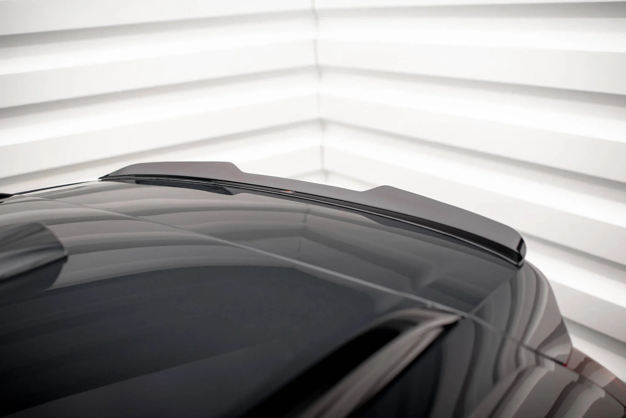 SPOILER CAP VOLVO XC90 R-DESIGN MK2 FACELIFT - Image 4