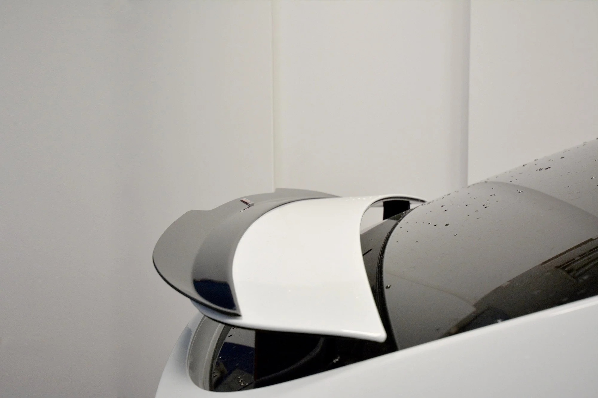SPOILER EXTENSION V.1 TESLA MODEL X - Image 2