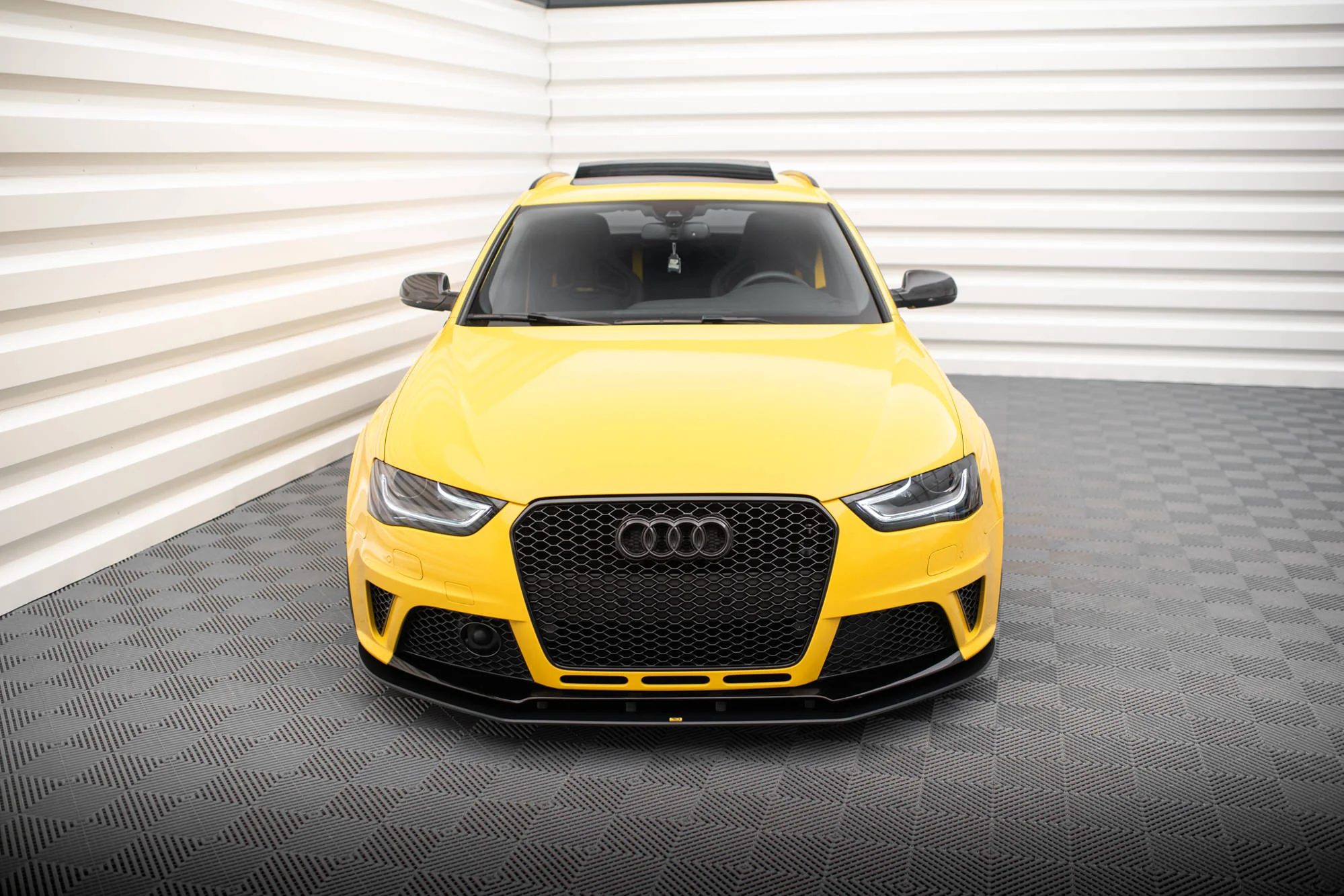 STREET PRO FRONT SPLITTER AUDI RS4 B8 - Image 2