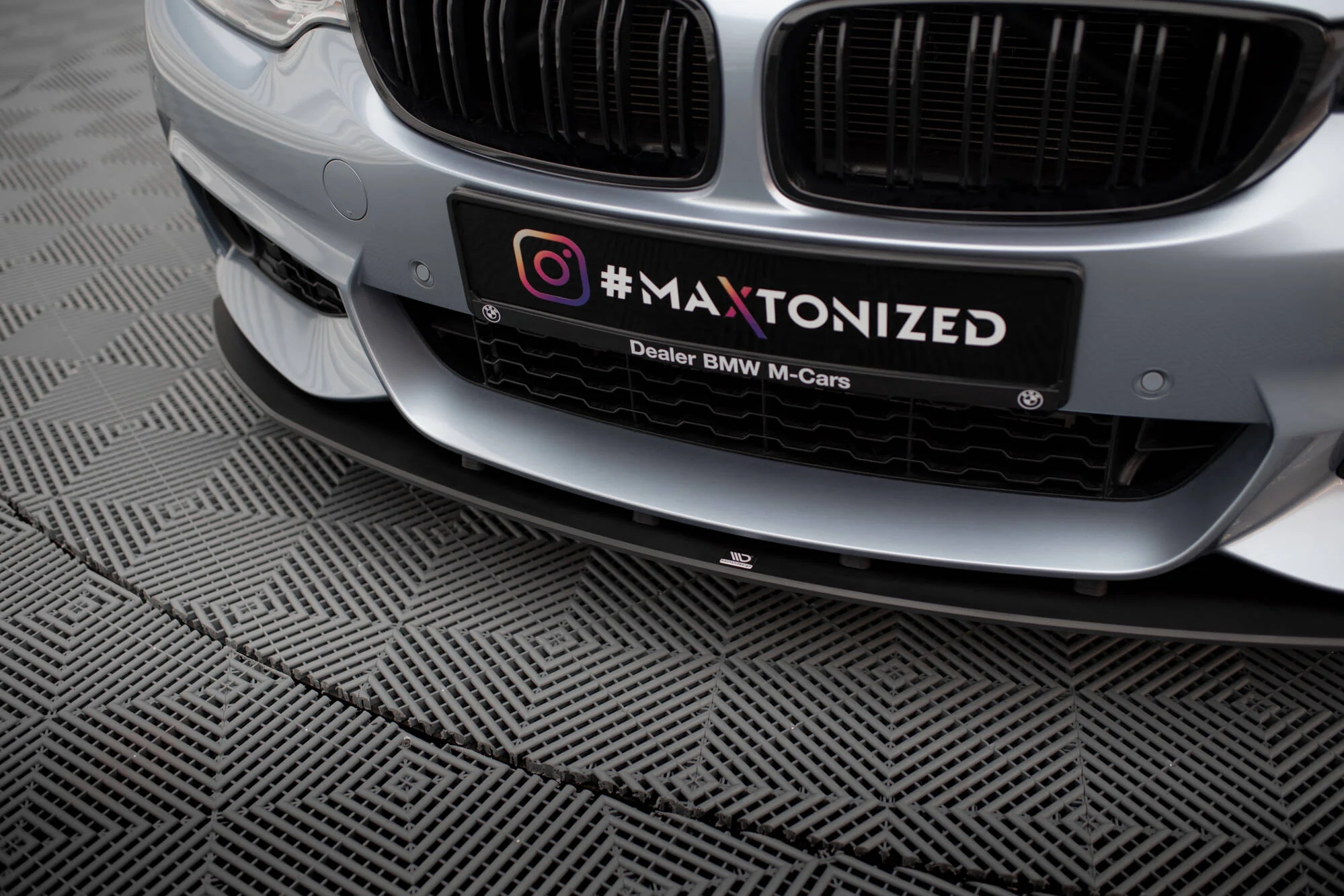 STREET PRO FRONT SPLITTER BMW 4 COUPE M-PACK F32 - Image 3