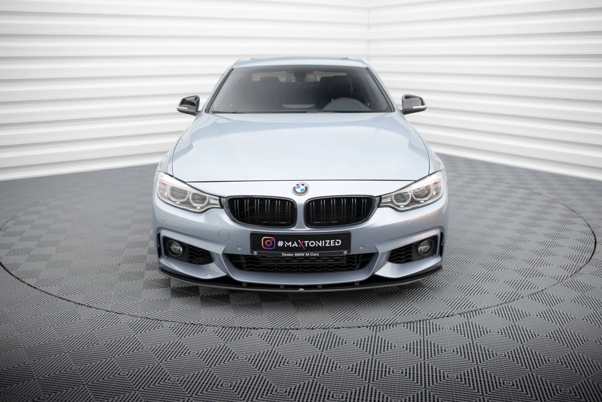 STREET PRO FRONT SPLITTER BMW 4 COUPE M-PACK F32 - Image 4