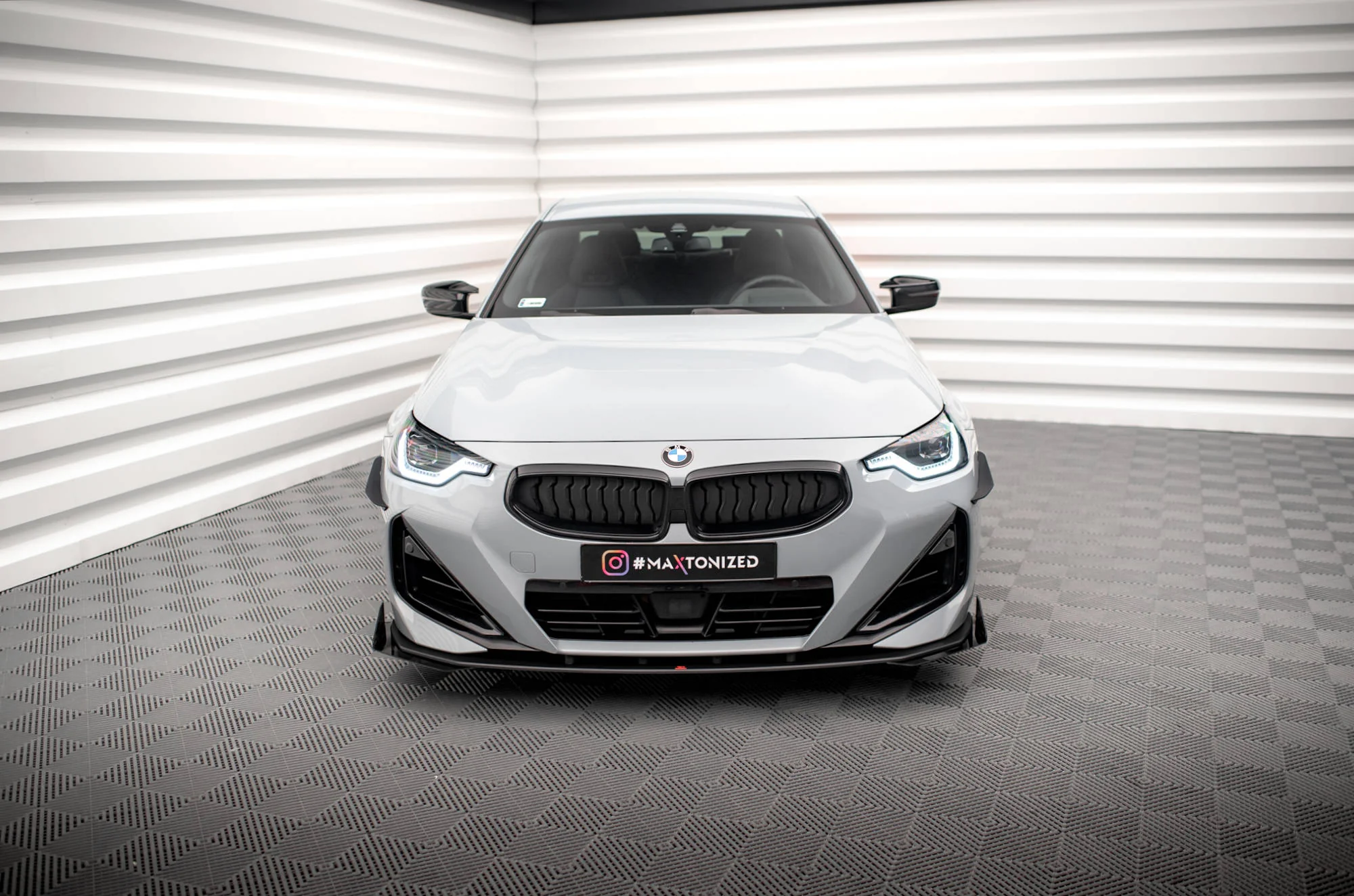 STREET PRO FRONT SPLITTER + FLAPS BMW 2 COUPE M-PACK / M240I G42 - Image 4
