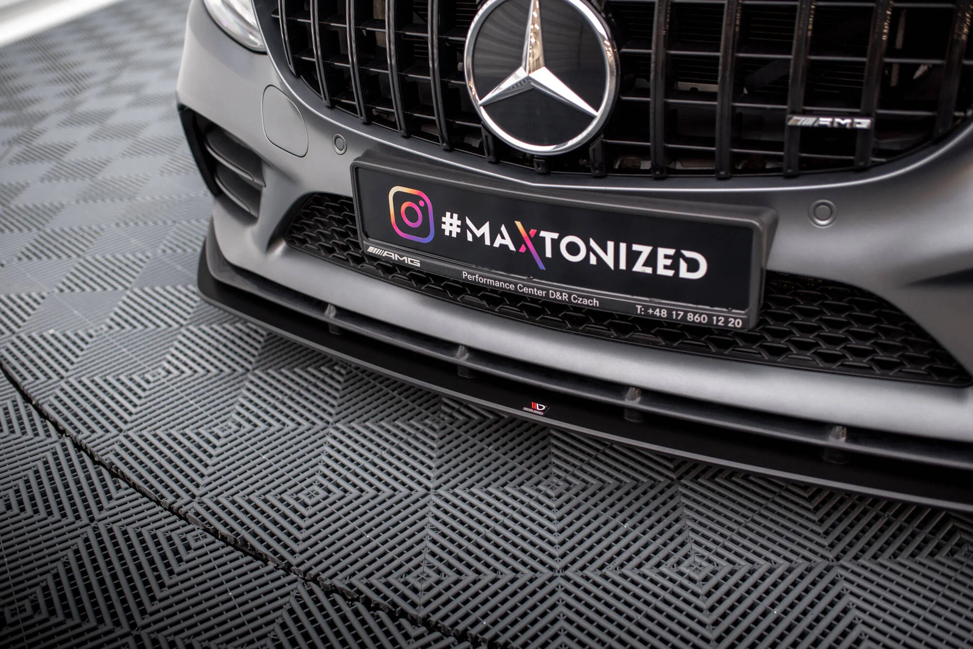 STREET PRO FRONT SPLITTER MERCEDES-AMG C43 COUPE C205 FACELIFT - Image 3