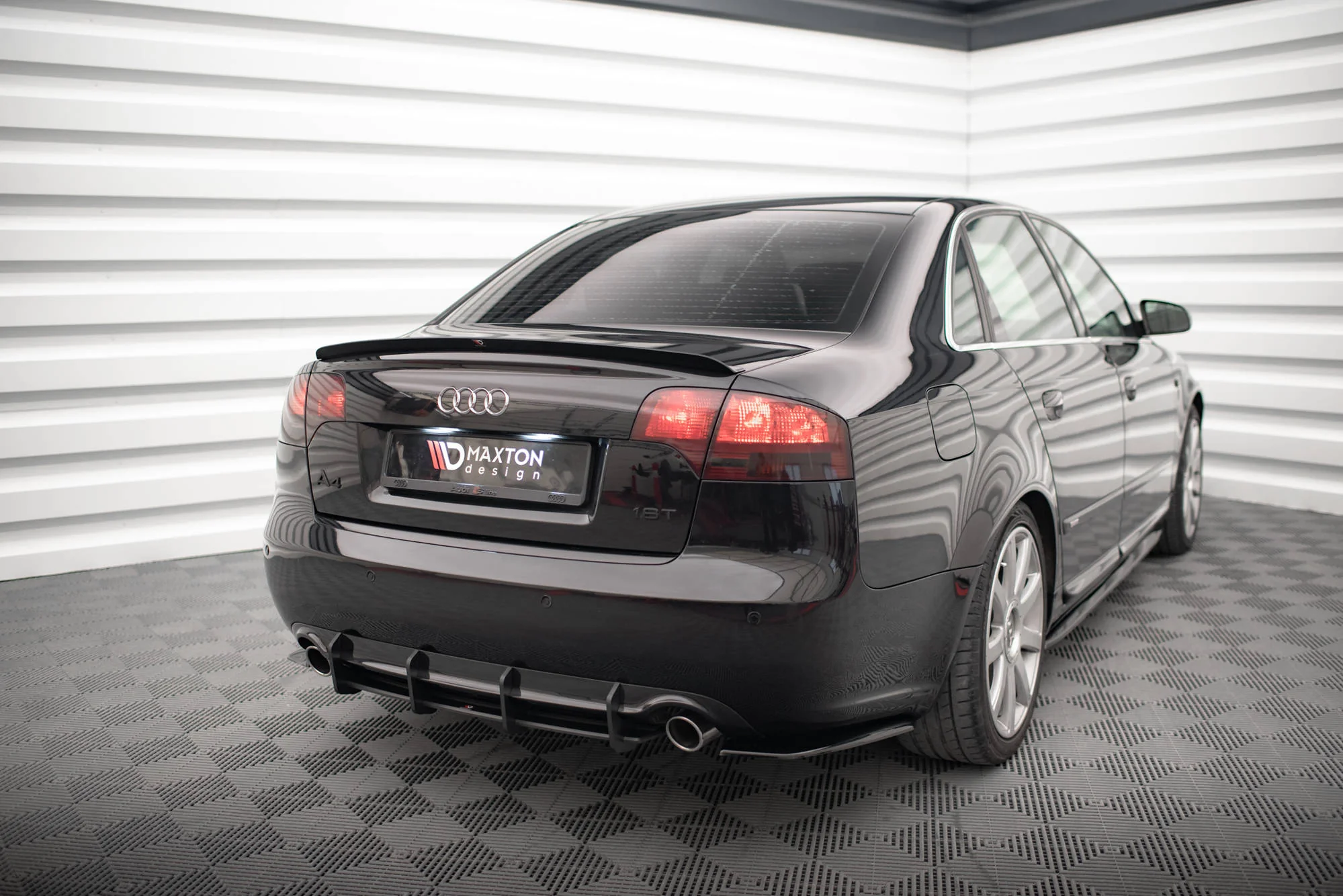 STREET PRO REAR DIFFUSER AUDI A4 S-LINE B7 - Image 2