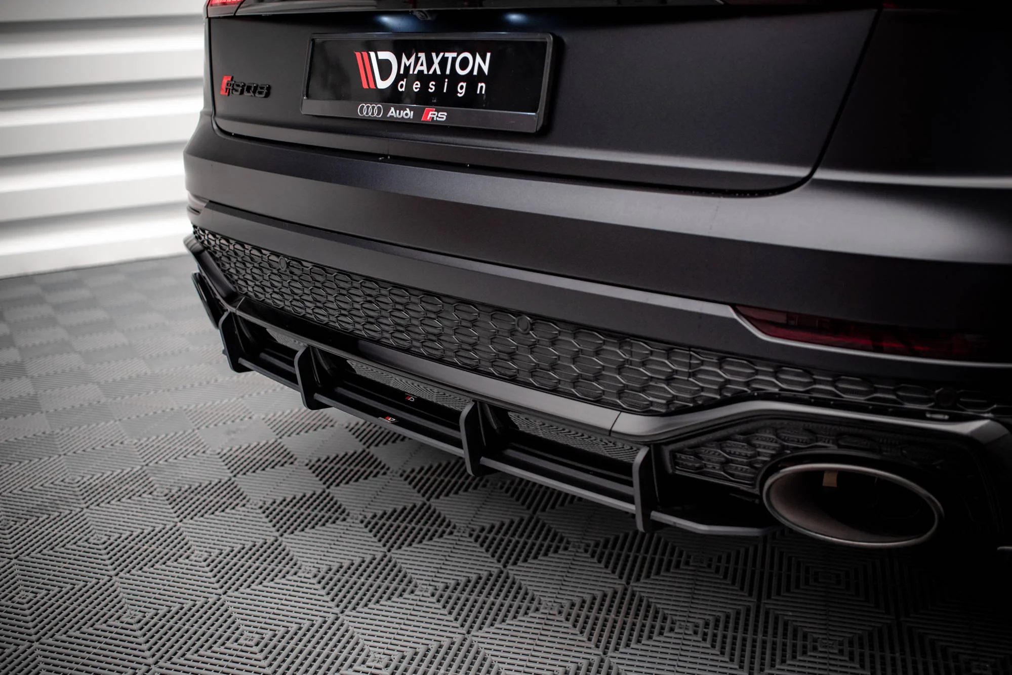 STREET PRO REAR DIFFUSER AUDI RSQ8 MK1 - Image 4