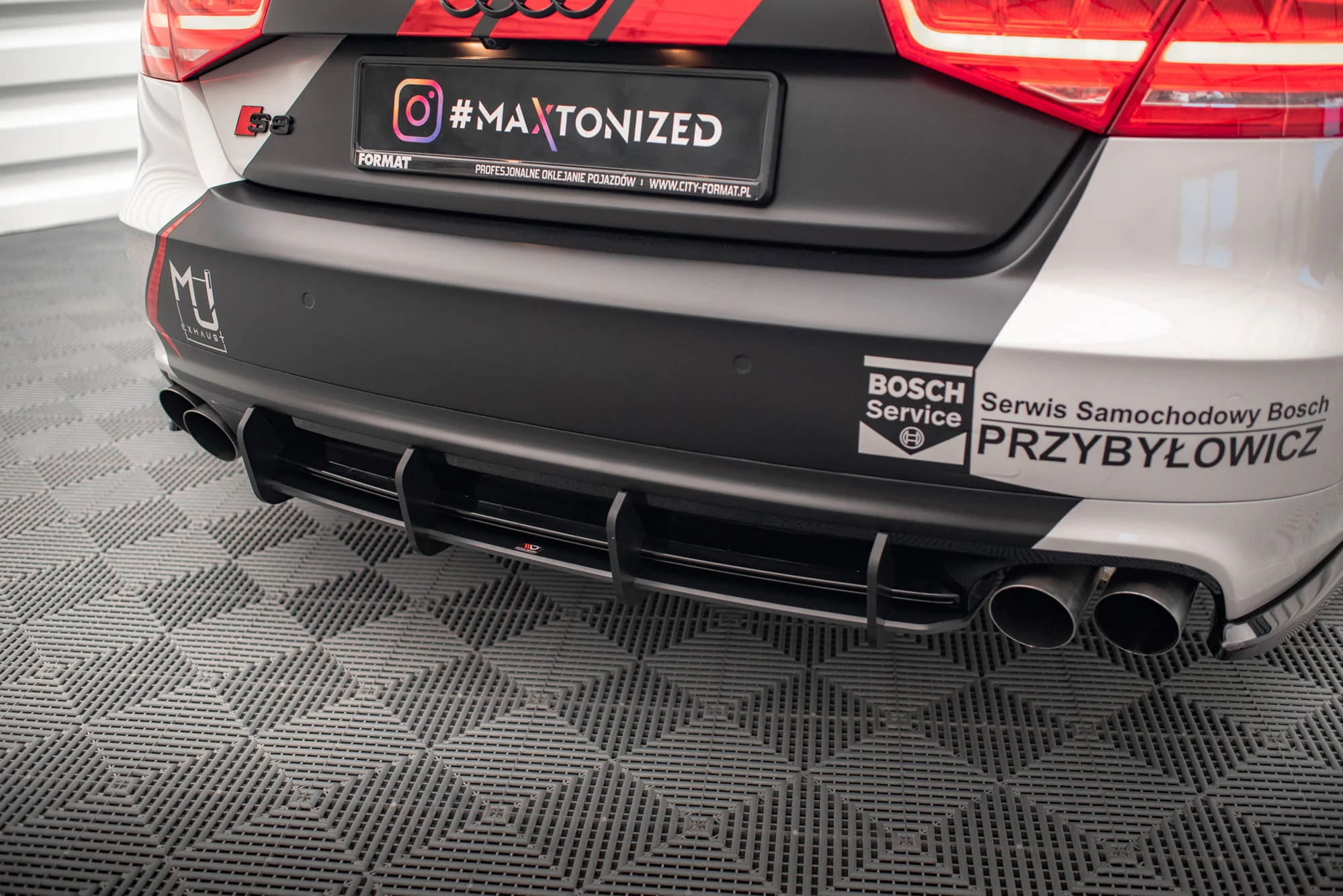 STREET PRO REAR DIFFUSER AUDI S8 D4 - Image 4