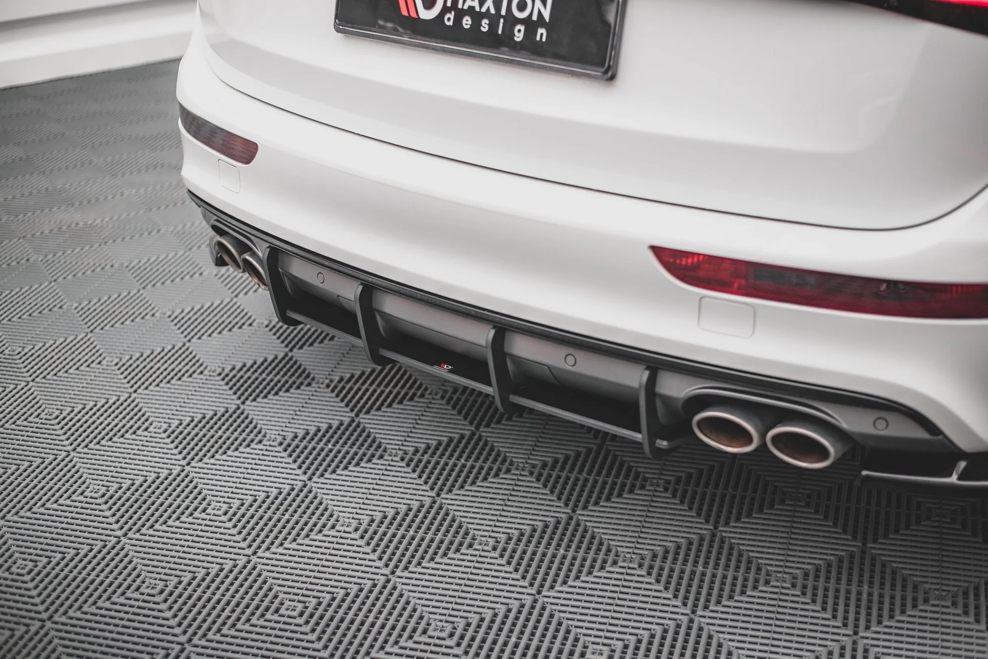 STREET PRO REAR DIFFUSER AUDI SQ5 MK1 (8R) - Image 3